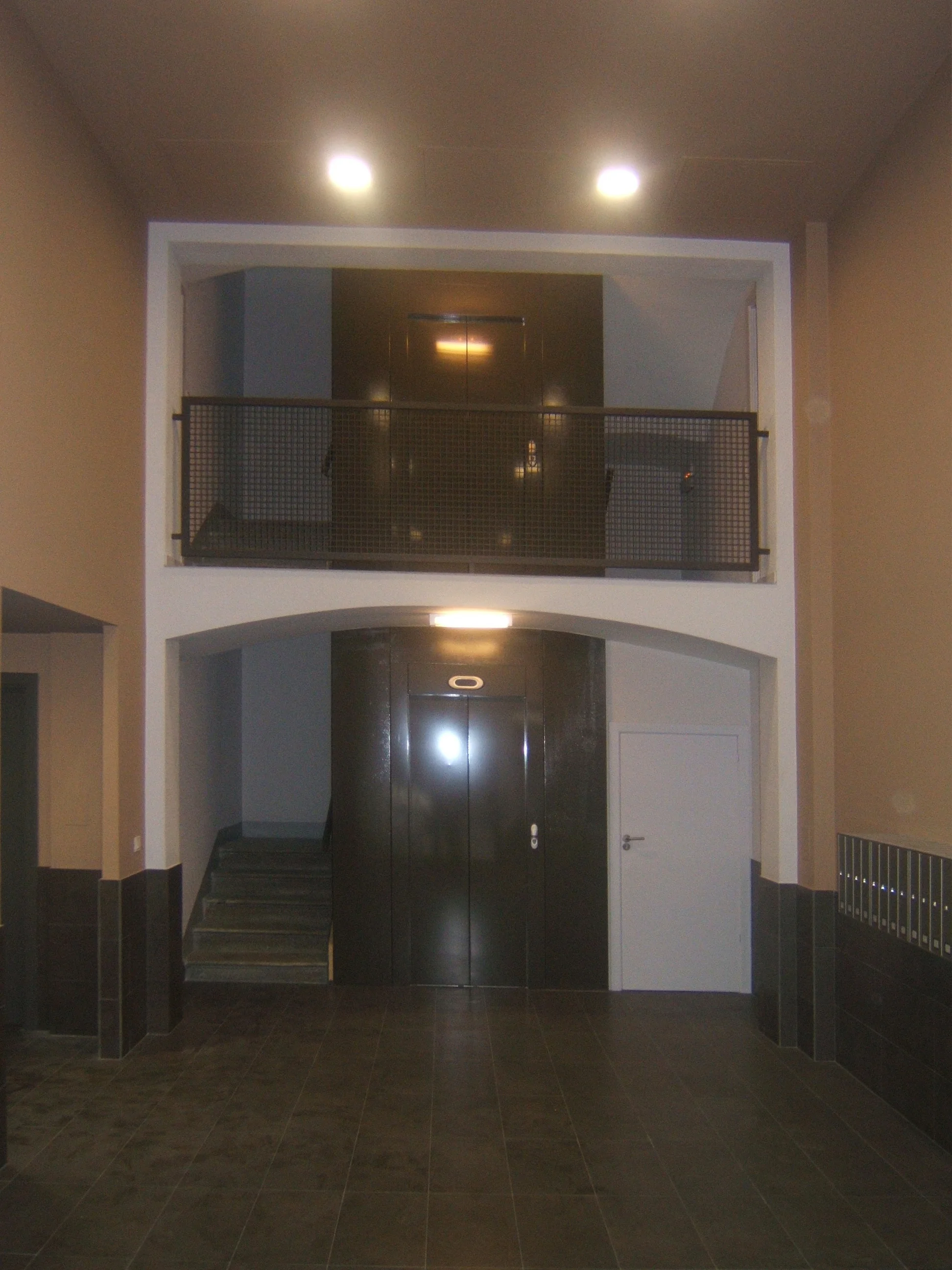 03.jpg