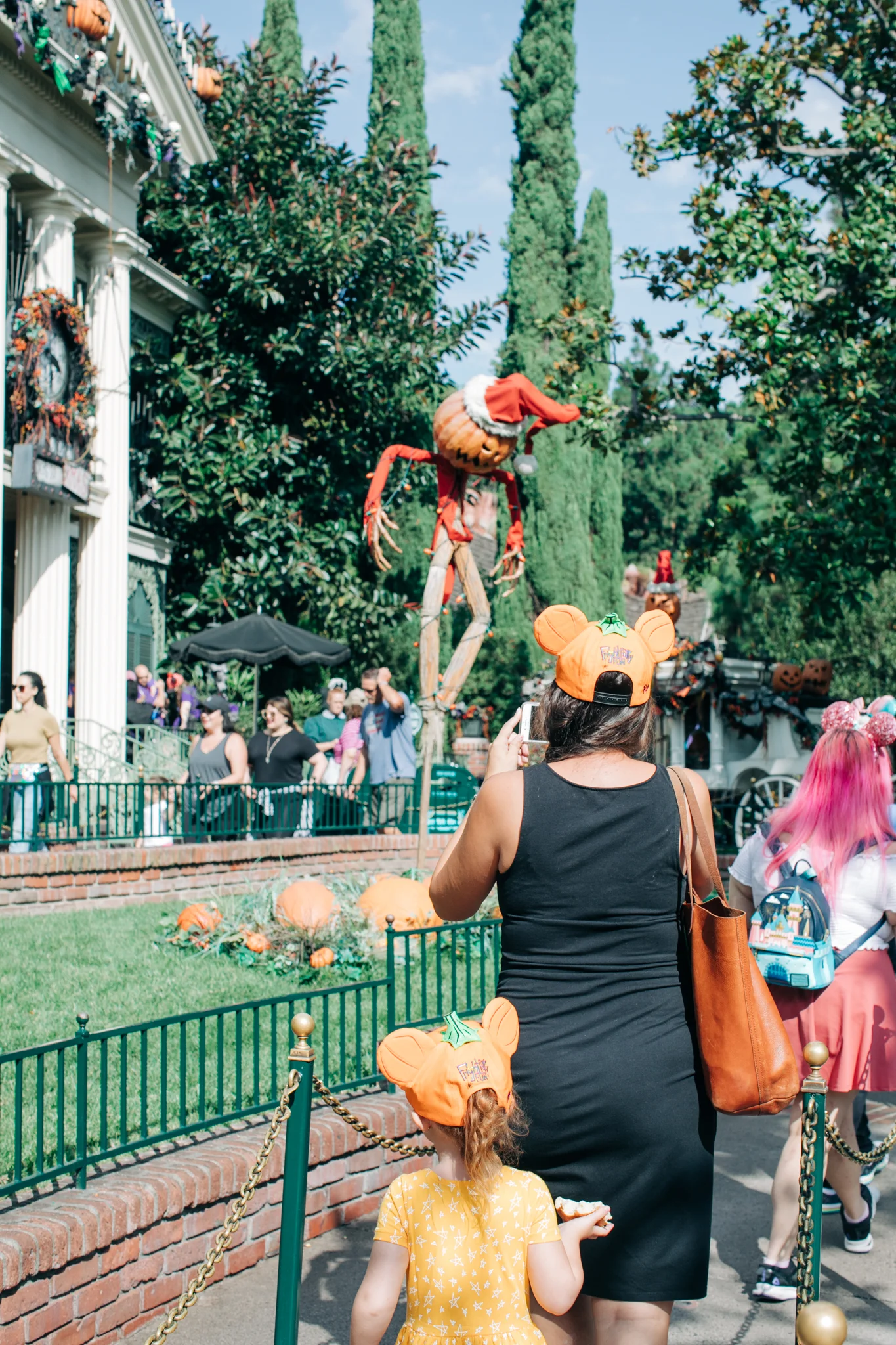 BabyBoyBakery_Disneyland_LilyRo-29.jpg