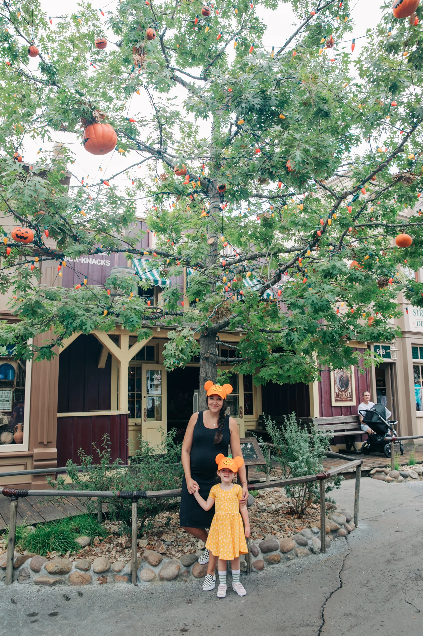 BabyBoyBakery_Disneyland_LilyRo-64.jpg