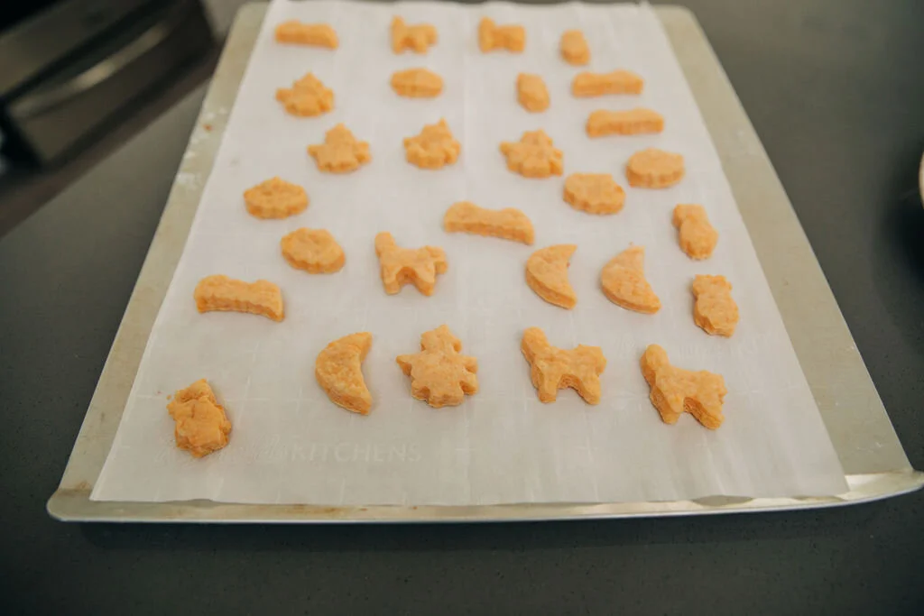 BabyBoyBakery_CheeseCrackers__LilyRo-40.jpg