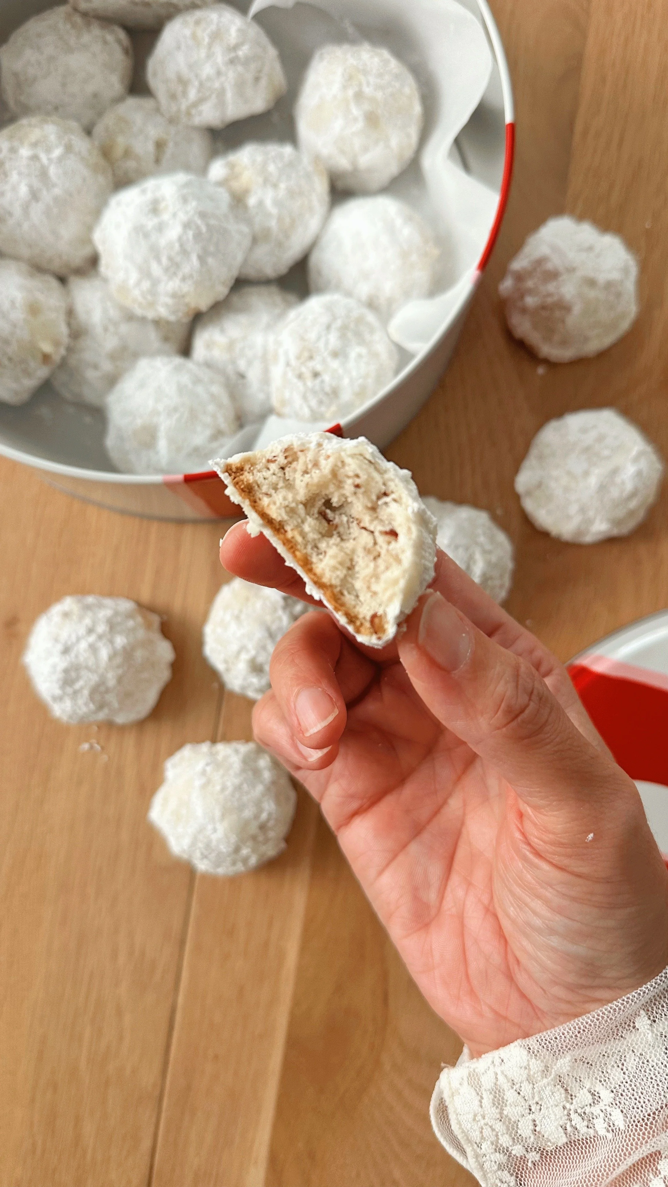 Snowball Cookies 