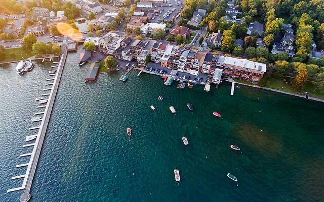Boating_Skaneateles_Flickr@matt.champlin(640x400).jpg