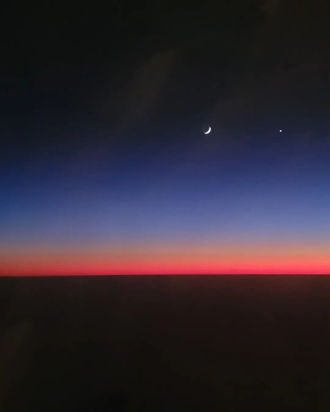 Sunset from above ♡ Moon and Venus (I think?) ✨️