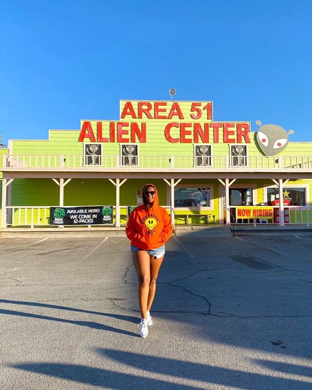 This live ass gas station picture is probably closest I or any of y&rsquo;all will ever get to #Area51 😂 After 10yrs in the military ain&rsquo;t no way in hell I&rsquo;d try to get any closer than this lol ...&amp; just so happen i didn&rsquo;t even