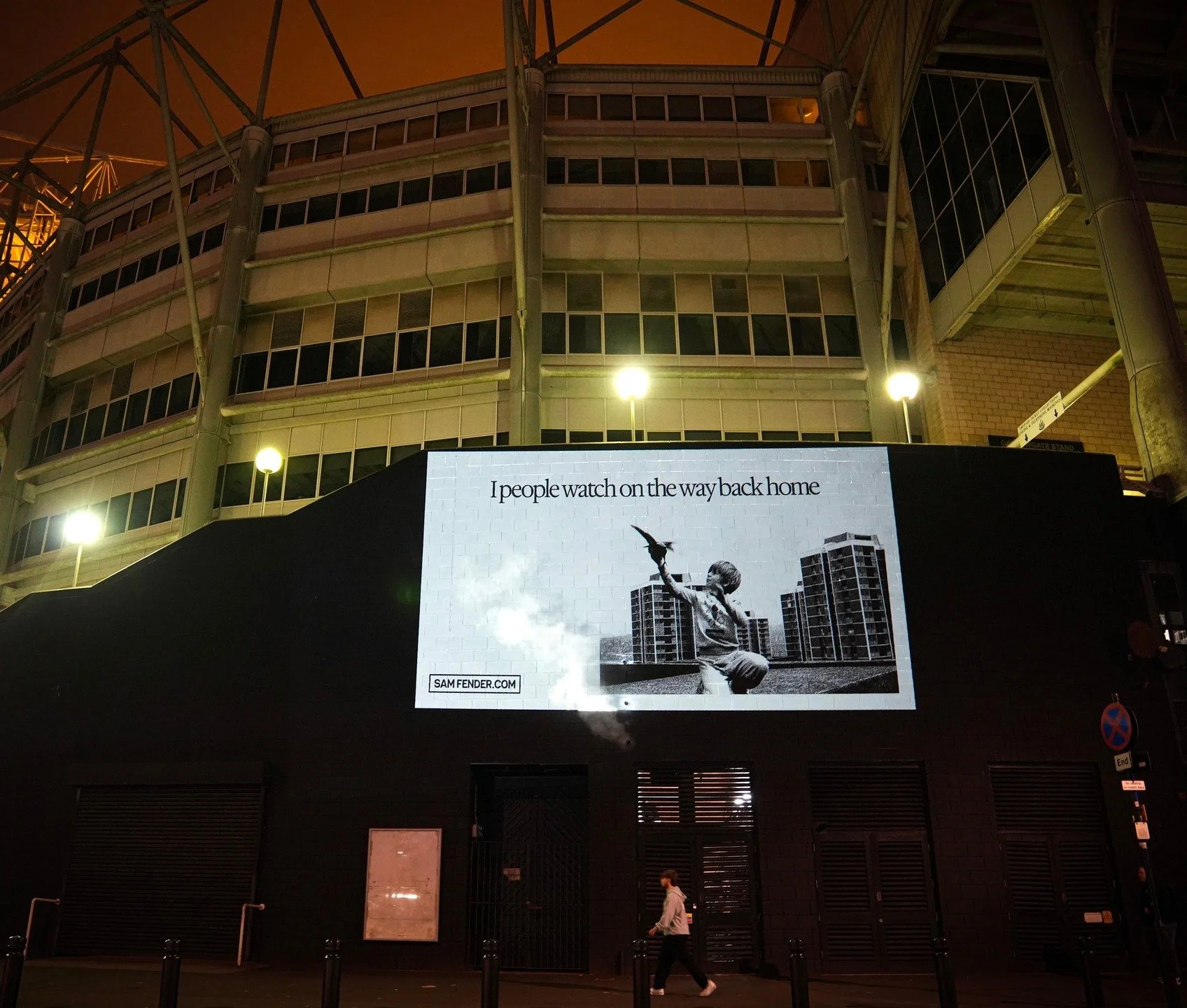 Big congrats to @sam_fender on his Mercury Music Award! 🏆

We loved lighting up Newcastle with these projections for his album launch last year!

#samfender #mercuryprize #musicawards #projectionmapping #albumlaunch #guerillaprojection #ooh #mediaga