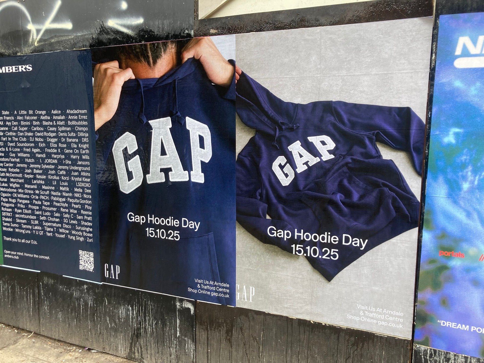30 Years of the GAP Hoodie!

From 1995 to now, the hoodie that defined generations 🧢

#GAP #GAPhoodie #flyposting #wheatpaste #guerillaposters #mediagang #ooh #cooh #manchester #streetposters