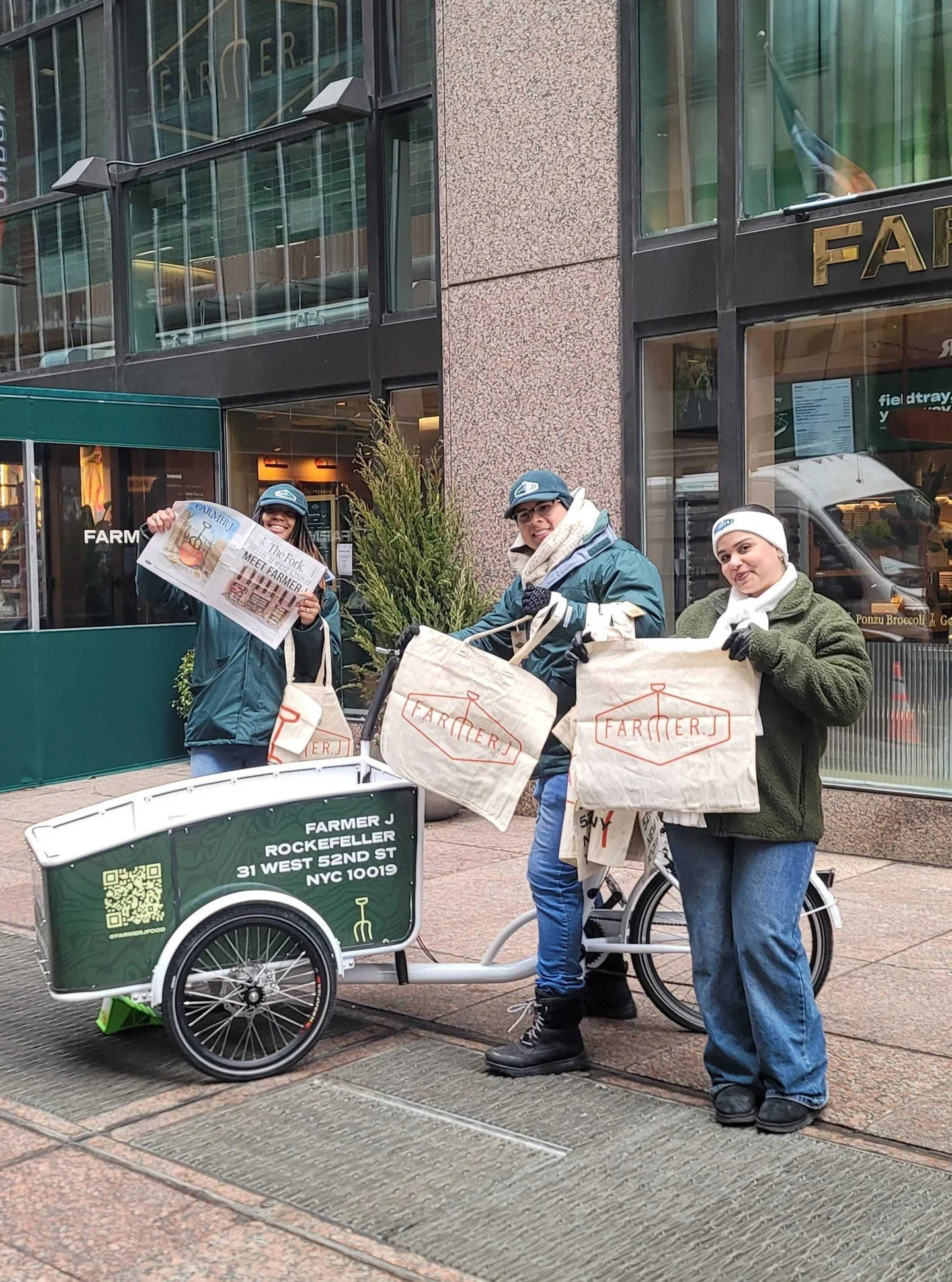NYC, @farmerjfood has landed 🗽
If you&rsquo;ve seen the posters, stepped on the decals, or grabbed goodies from the street team&hellip; you already know.

Farmer J is officially in New York.
Real food. Big flavour. Built for the city that never slow