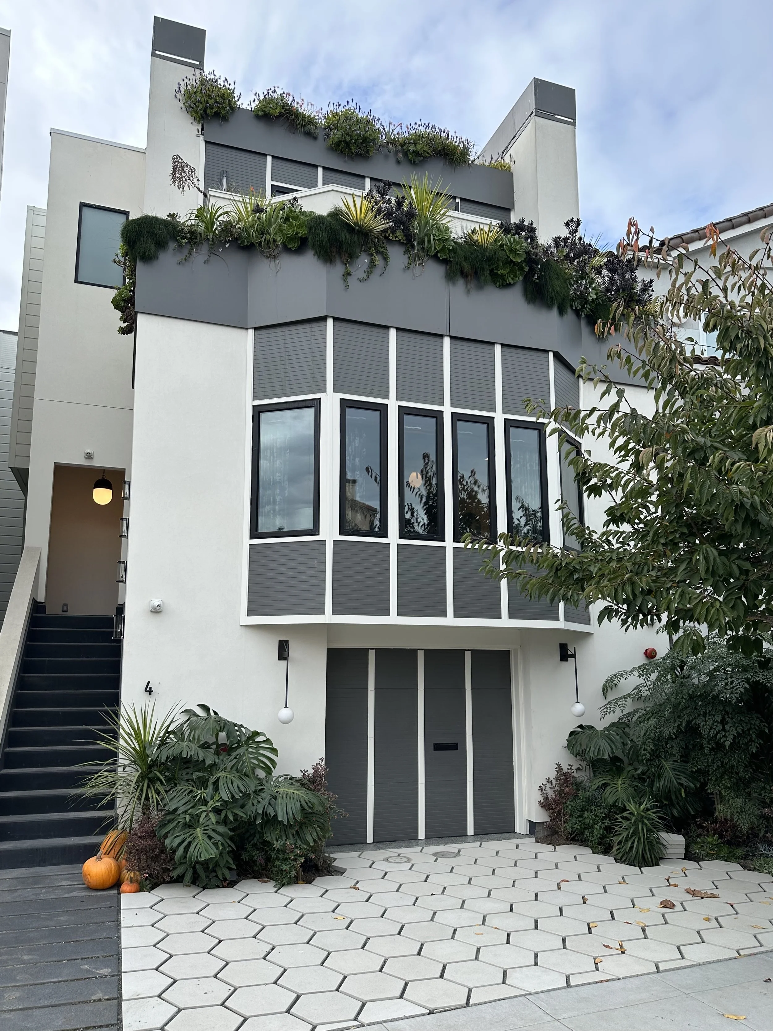 41 Rico Way facade 02.jpeg