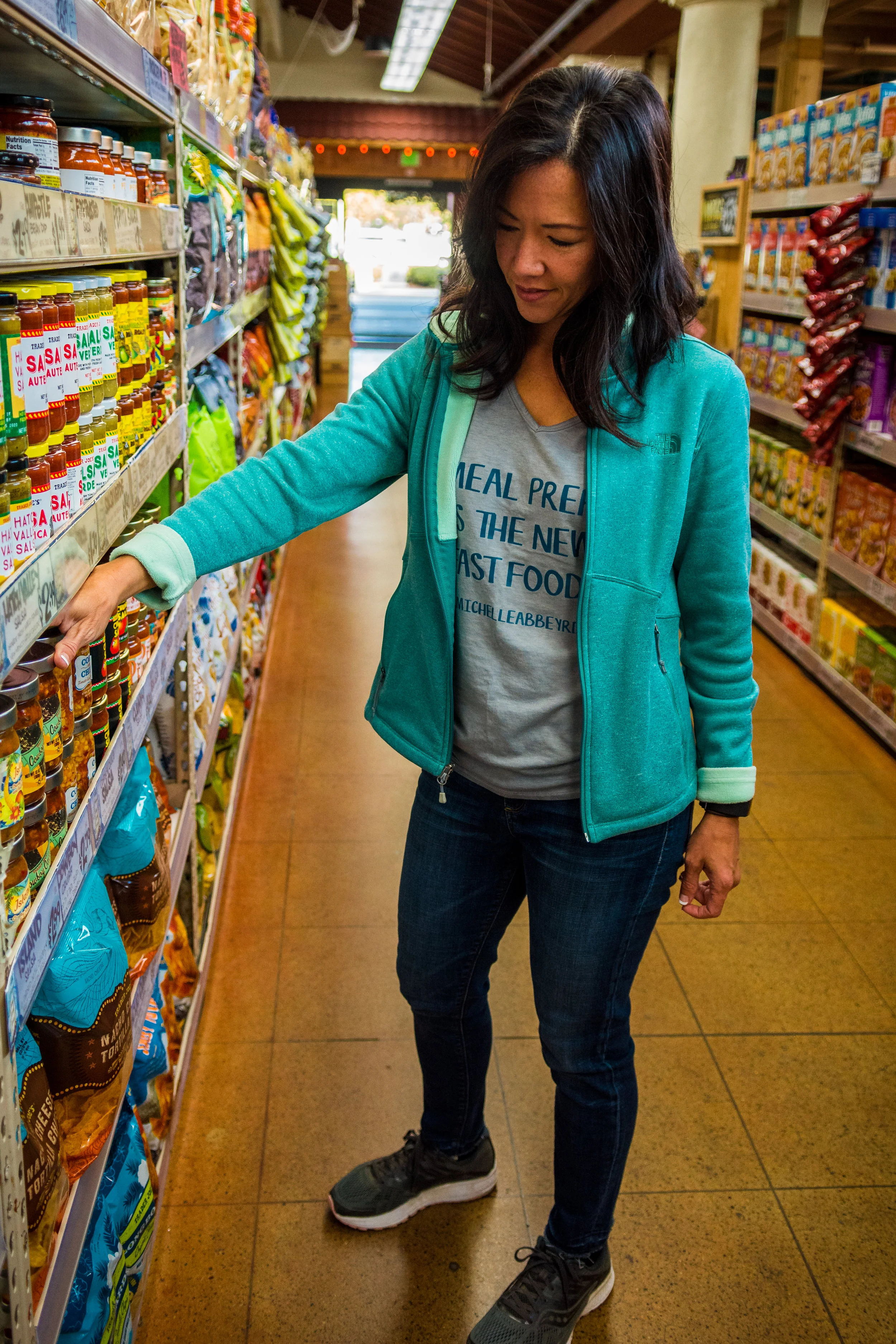 headshots picking out food.jpg