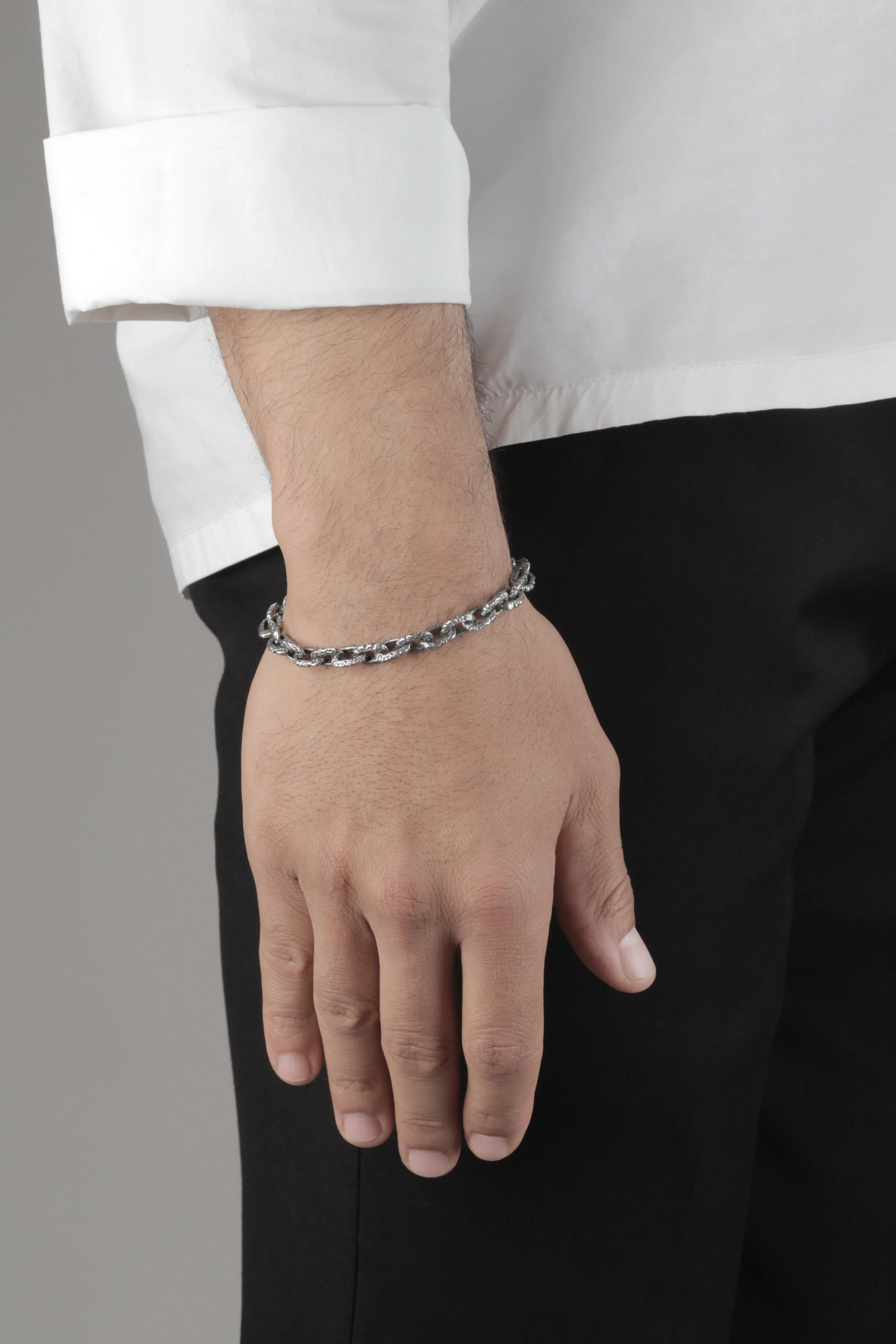 Carved Link Bracelet.jpg