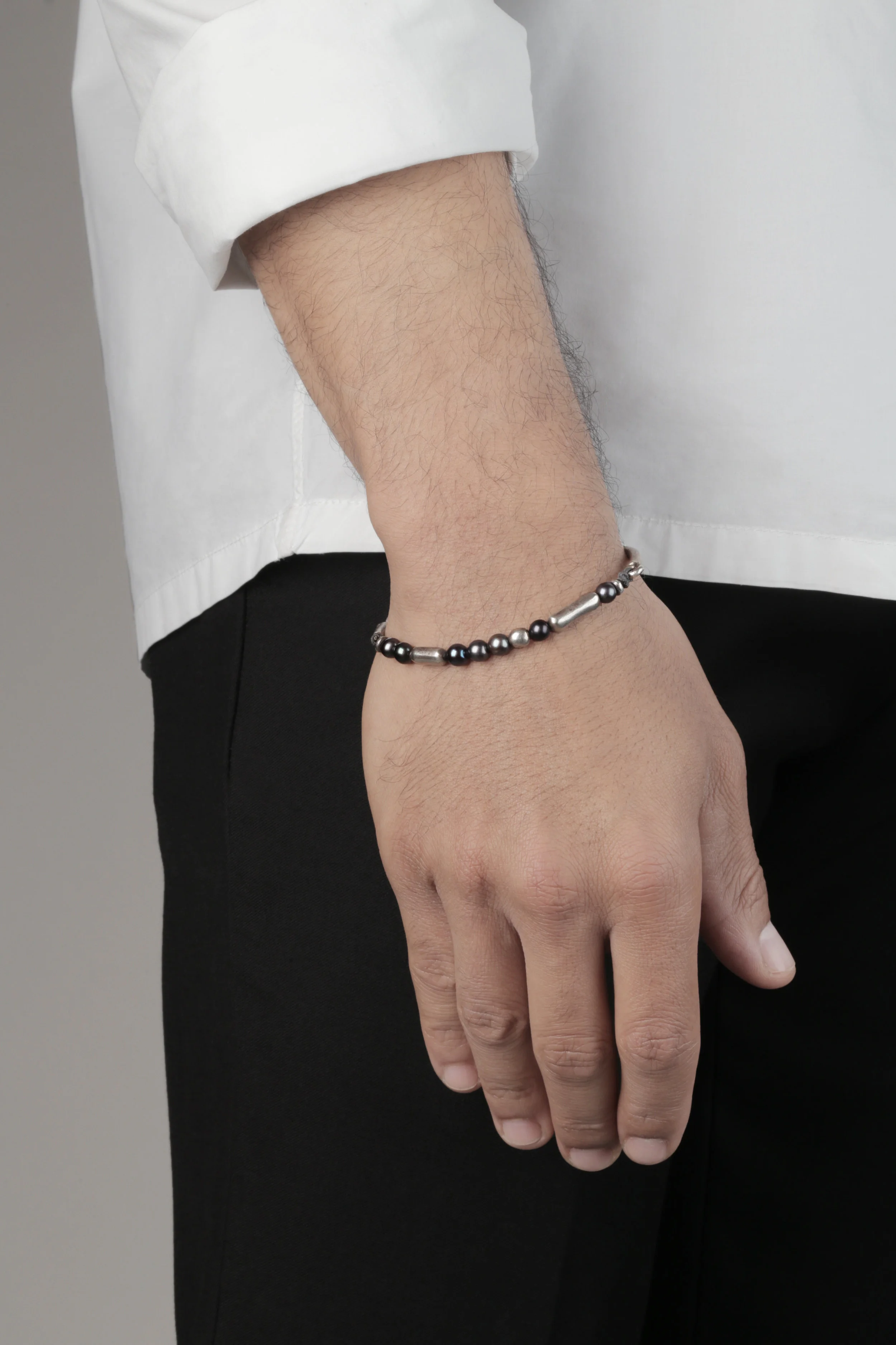 The Magnus Bracelet_pearl.jpg