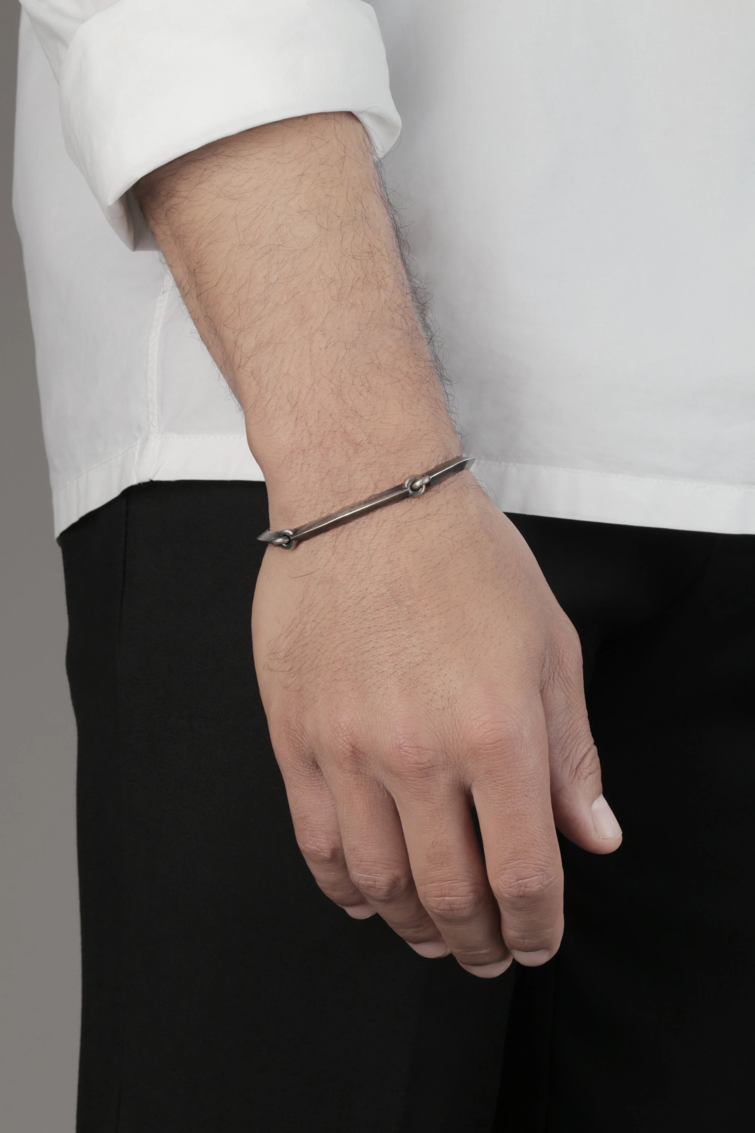 Triple Link Oxidized Tilted Axis Bracelet.jpg