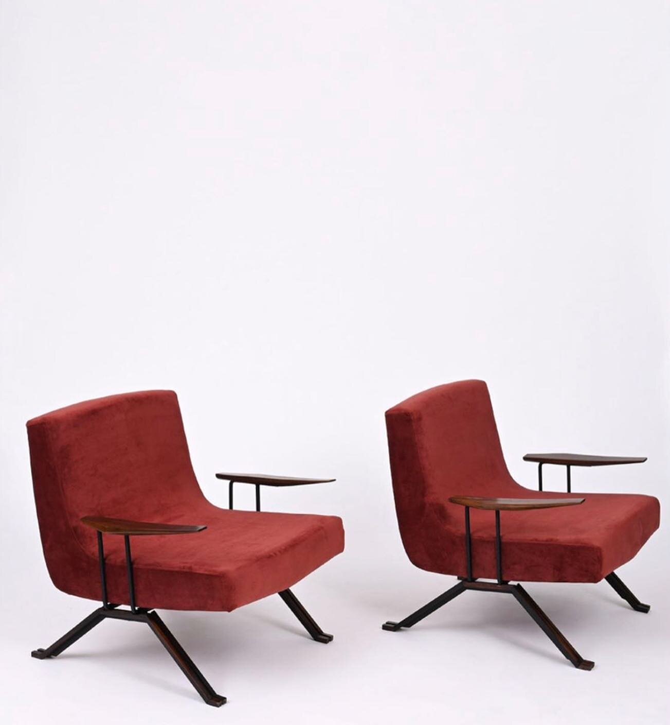 This pair of gorgeous Percival Lafer chairs from Brazil, circa 1960 are part of my office project and I couldn&rsquo;t be happier about them. They are made of Rosewood (my favorite wood), metal and fabric, and have such a beautiful patina. Stunning a