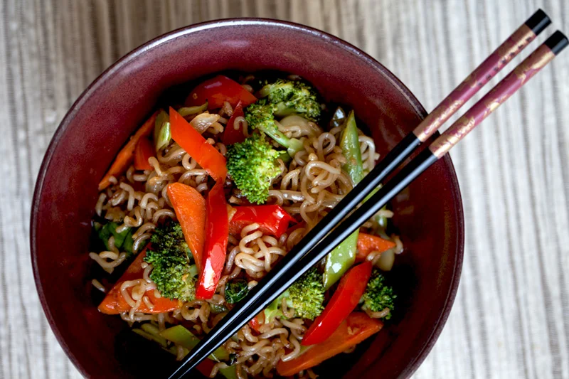 Veggie-Chow-mein-ADS800.jpg
