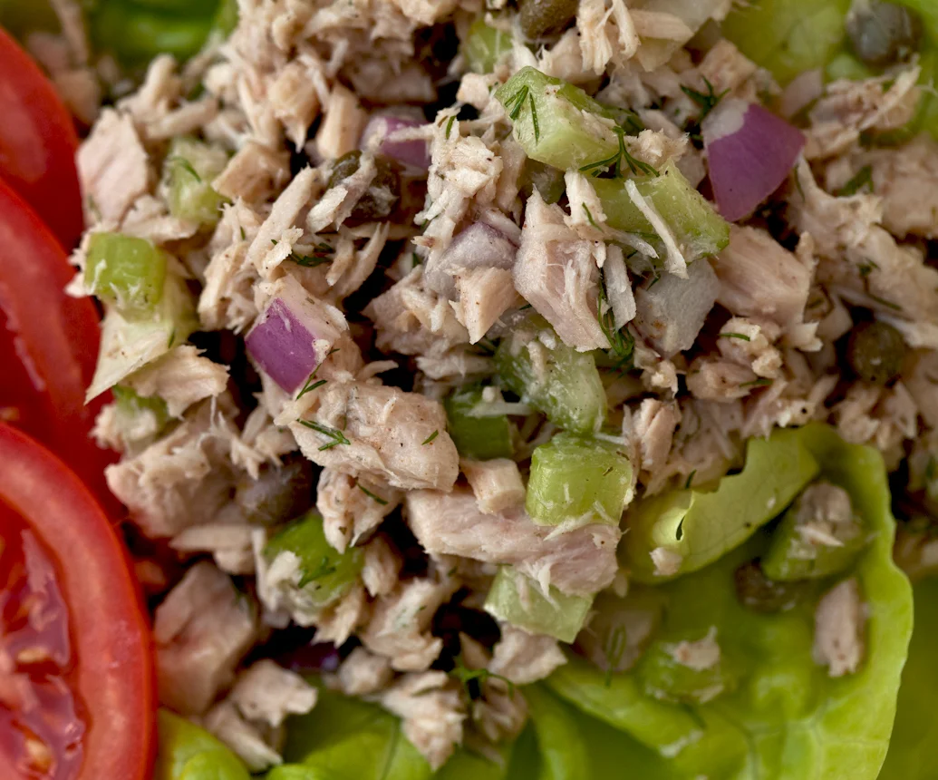 Tuna lunch LMD al.jpg