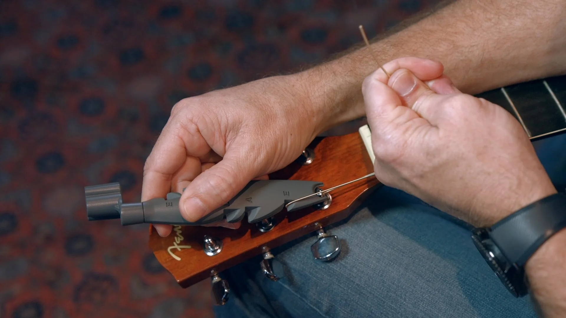 The Cuda Winder — Cuda Winders String Your Guitar Like a Pro