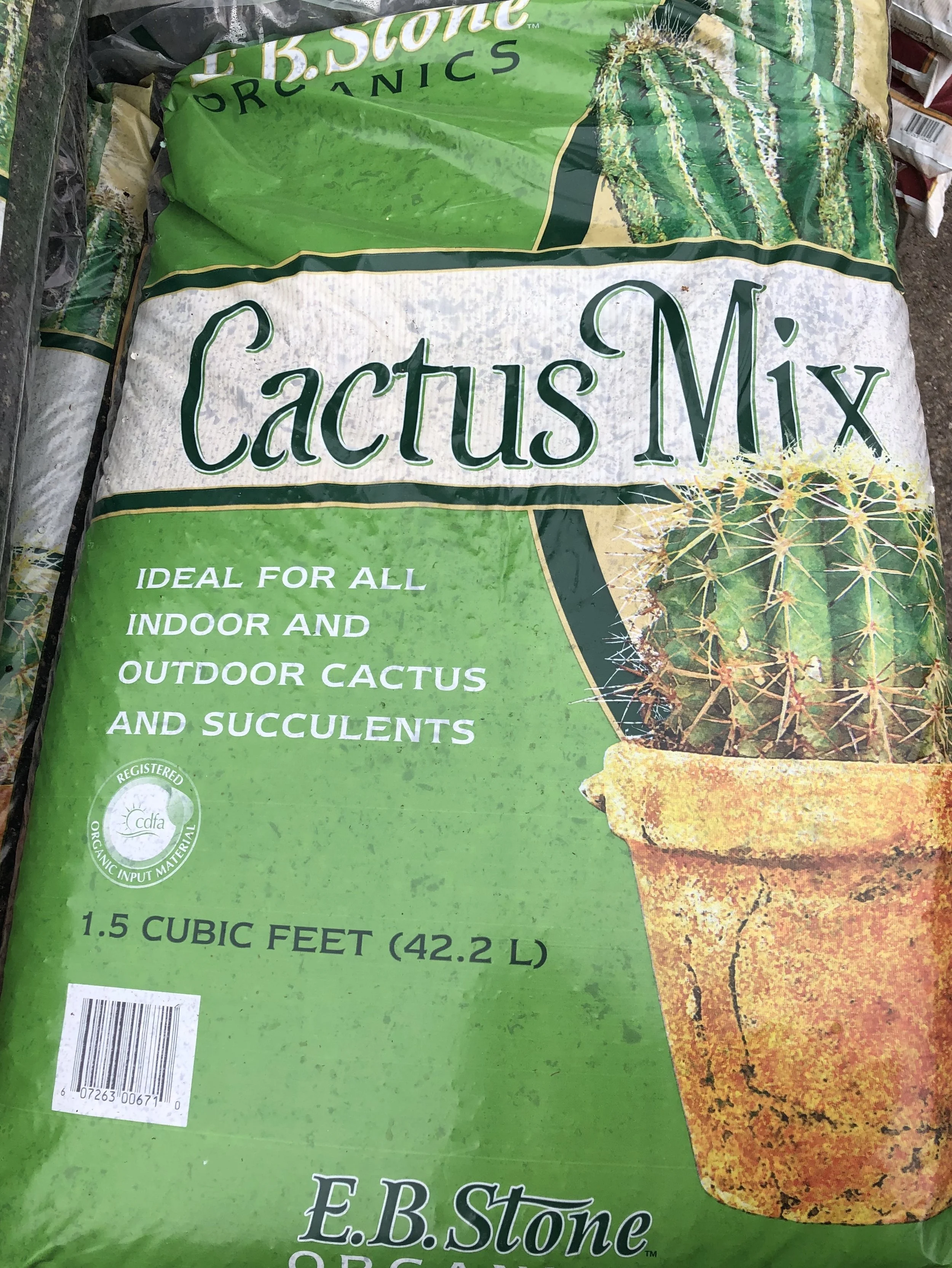I use EB stone cactus mix straight out of the bag. Contains: Pumice, Fir Bark, Aged Redwood and Sand. The sand keeps it nice and dry.
