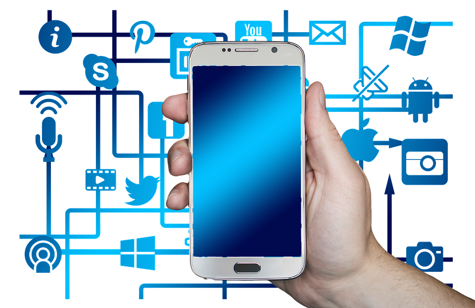 Social Media for Small Business: How to Stand Out in a Crowded Market