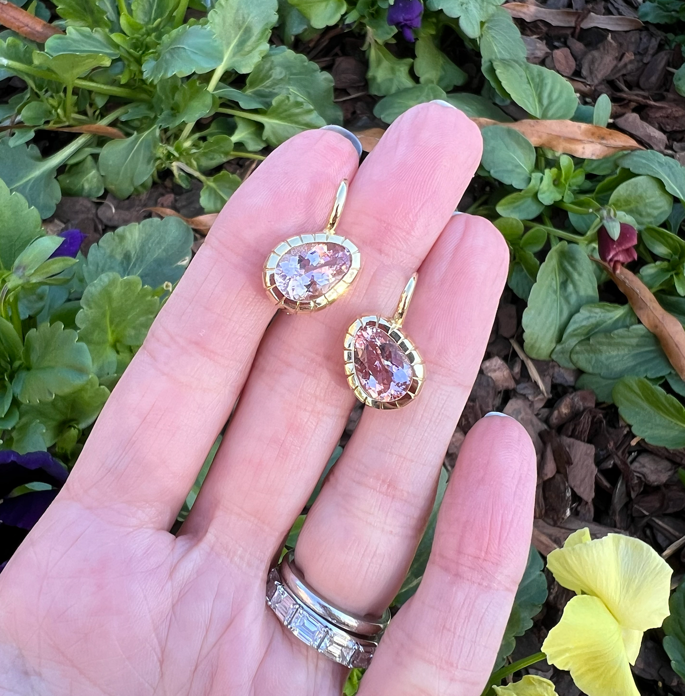 Retrouvai Heirloom Bezel Pear Morganite Earrings