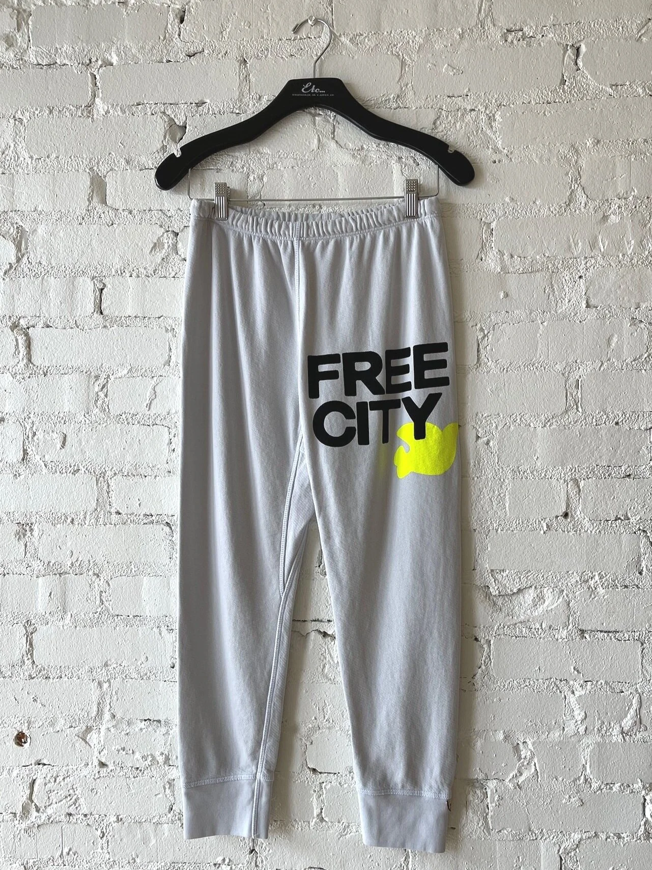 FREECITY 3/4 Sweatpant [MORE COLORS 