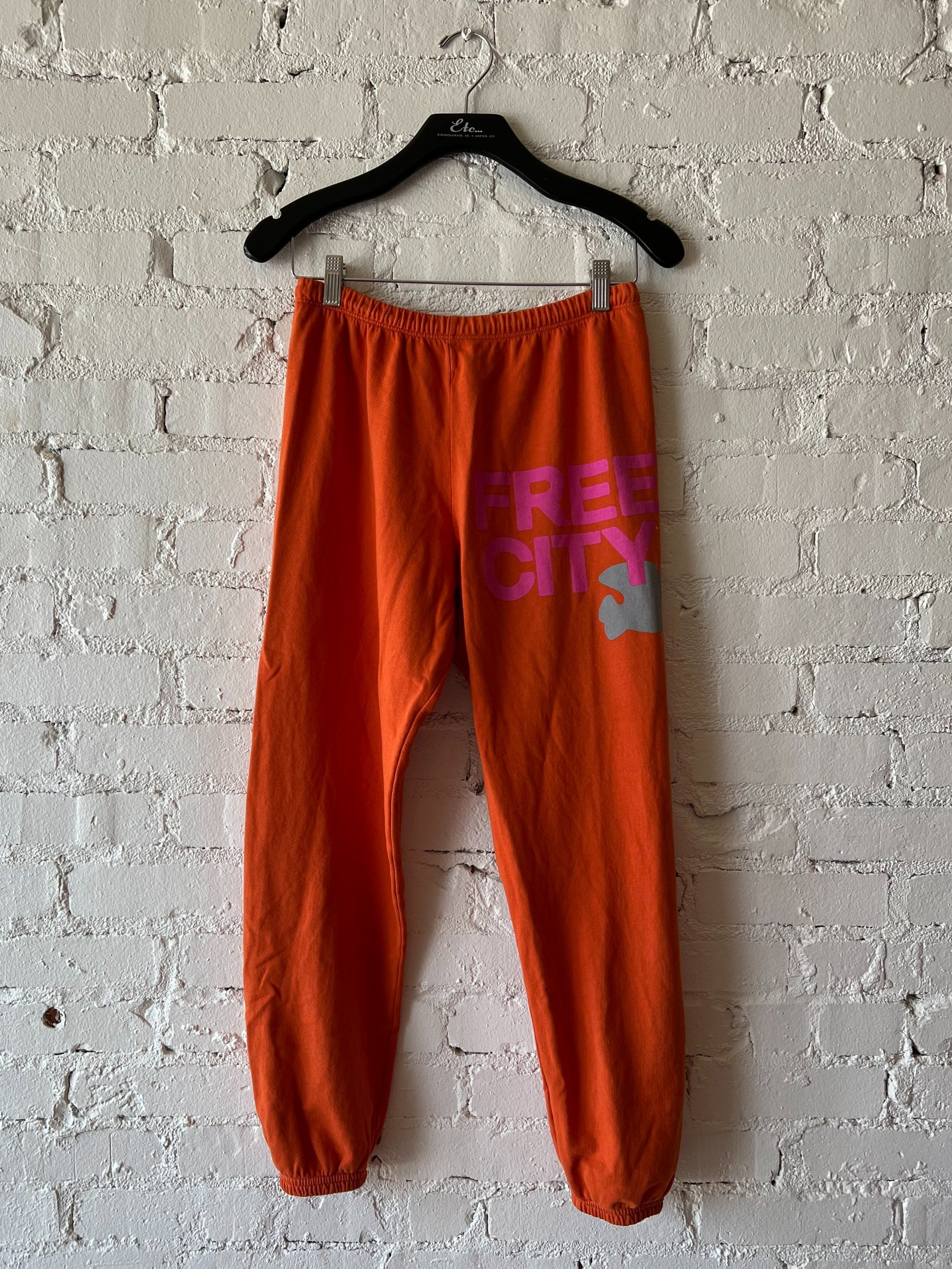 FREECITY Large Sweatpant Creamy Army main image 1