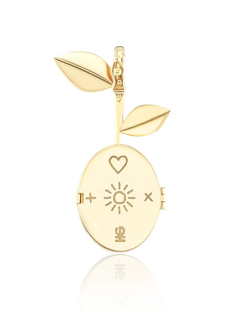 Seed_locket_back.jpg