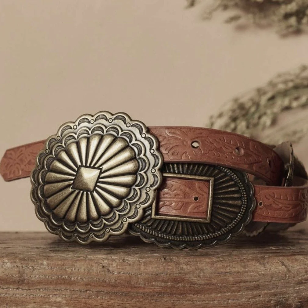 The Great x Stetson Tooled Leather Concho Belt in Cognac