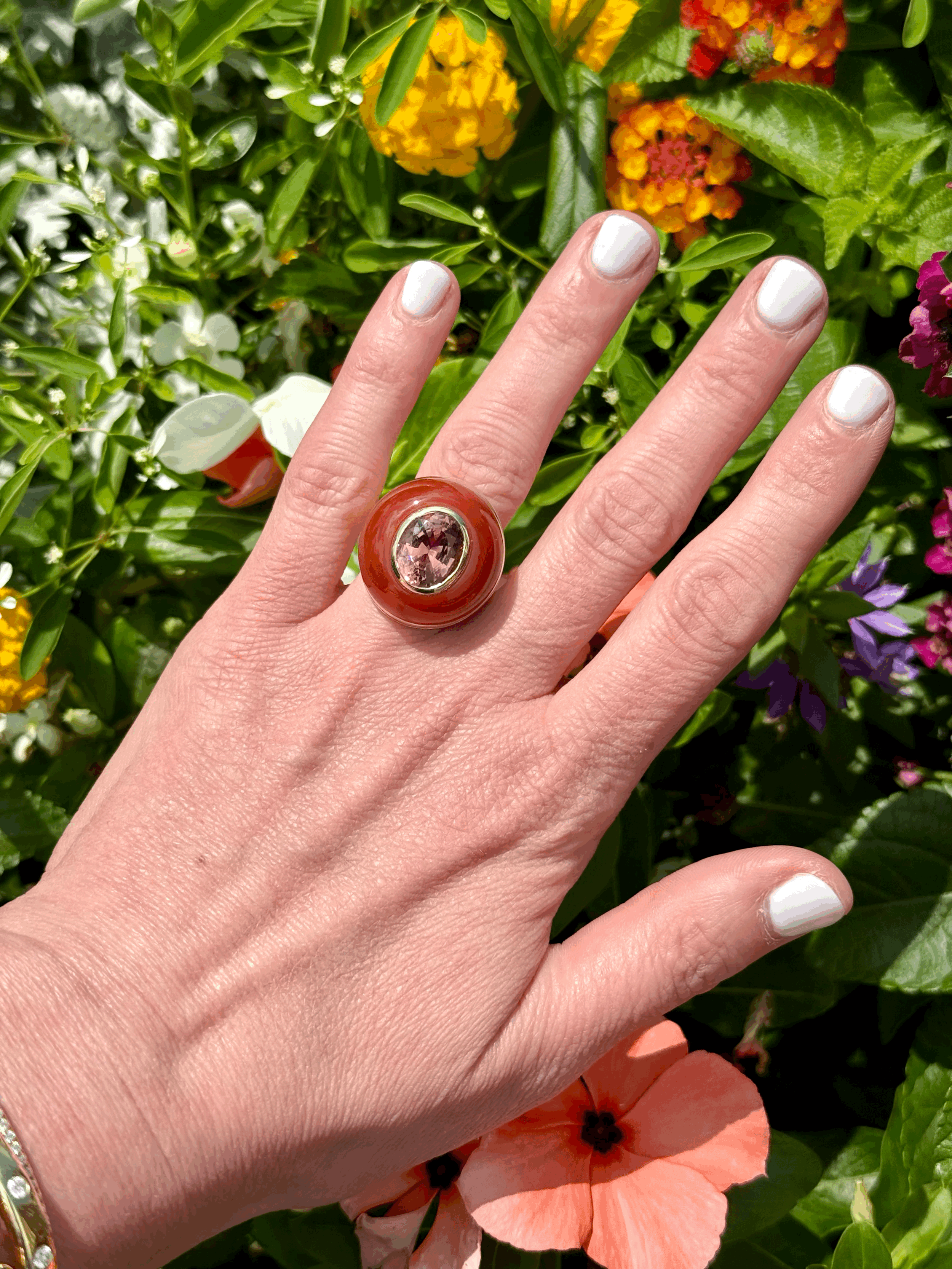 Retrouvai OAK Classic Lollipop Ring 6ct Oval Pink Tourmaline with Carnelian