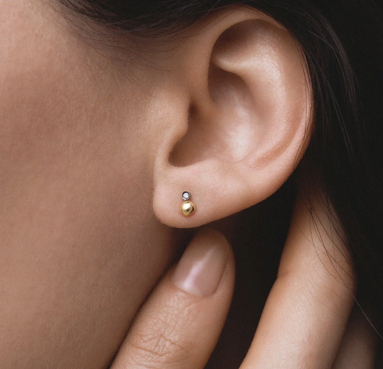 Yannis Sergakis Sigma Stud EL24 - SOLD AS SINGLES