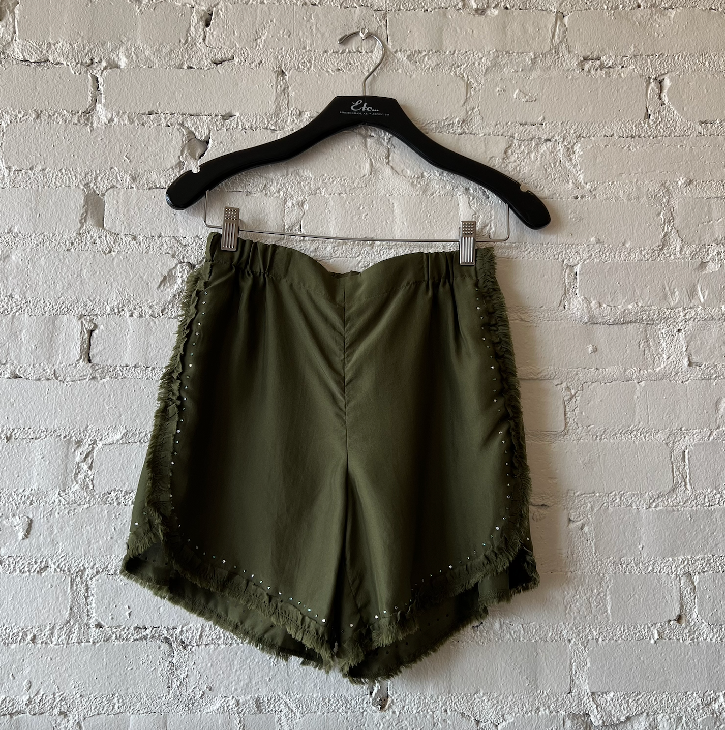 Monoki Lunar Shorts in Khaki