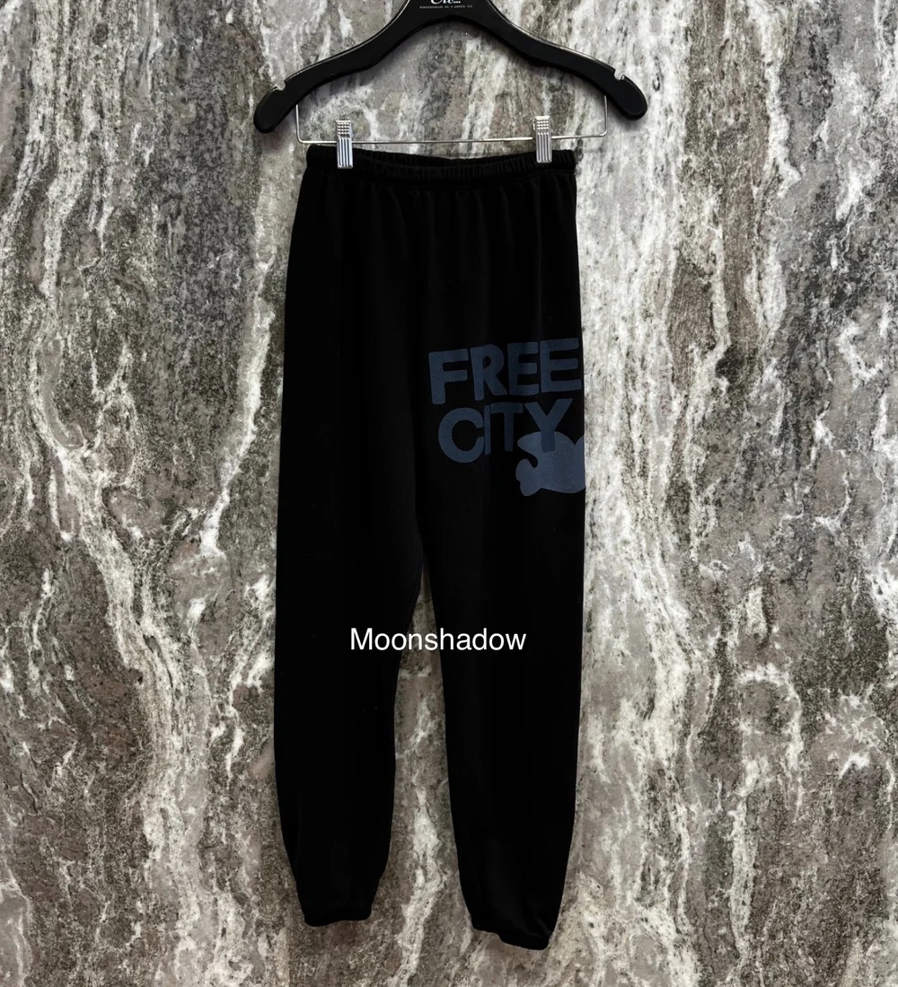 FREECITY Large Sweatpant [MORE COLORS] — Etc