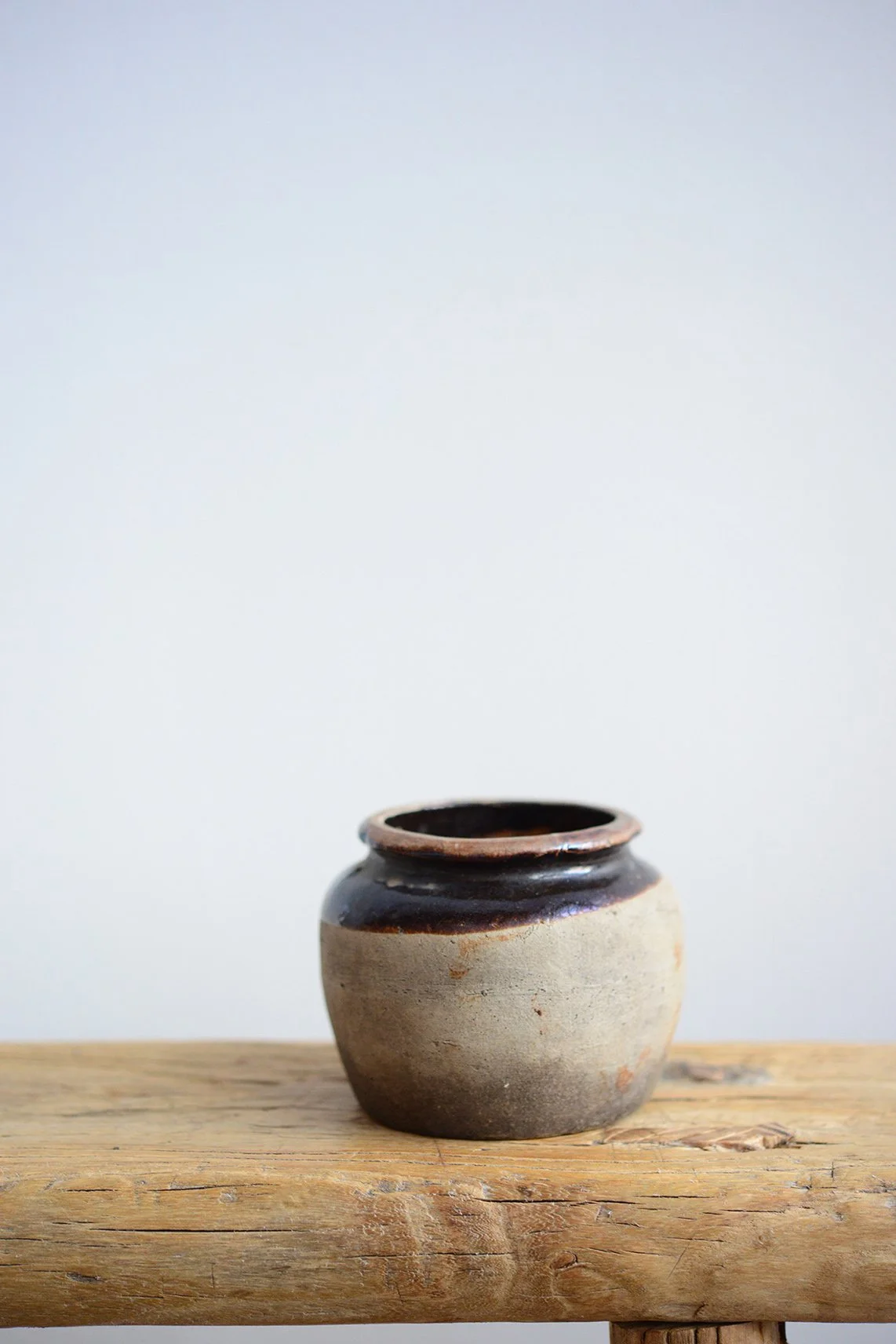 small two toned vintage pot-005.jpg