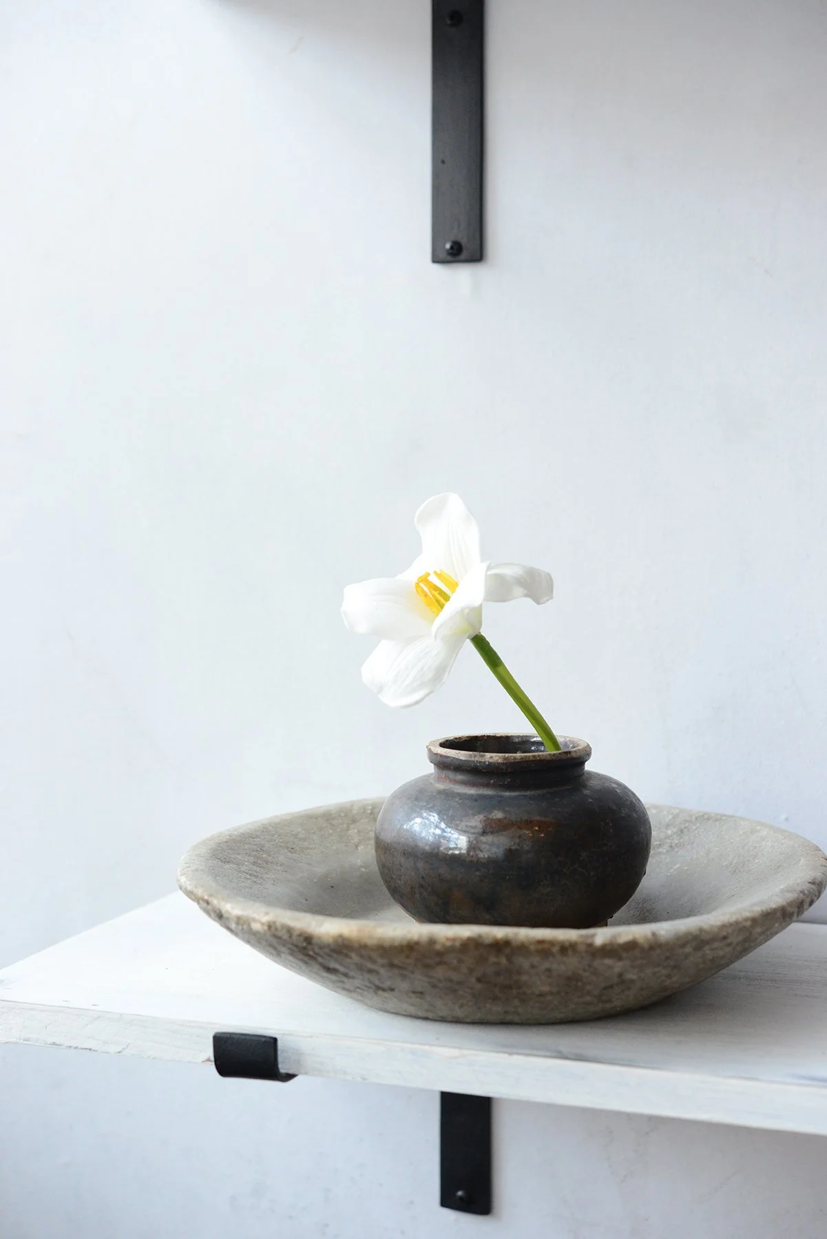 small vintage mini pot-004.jpg