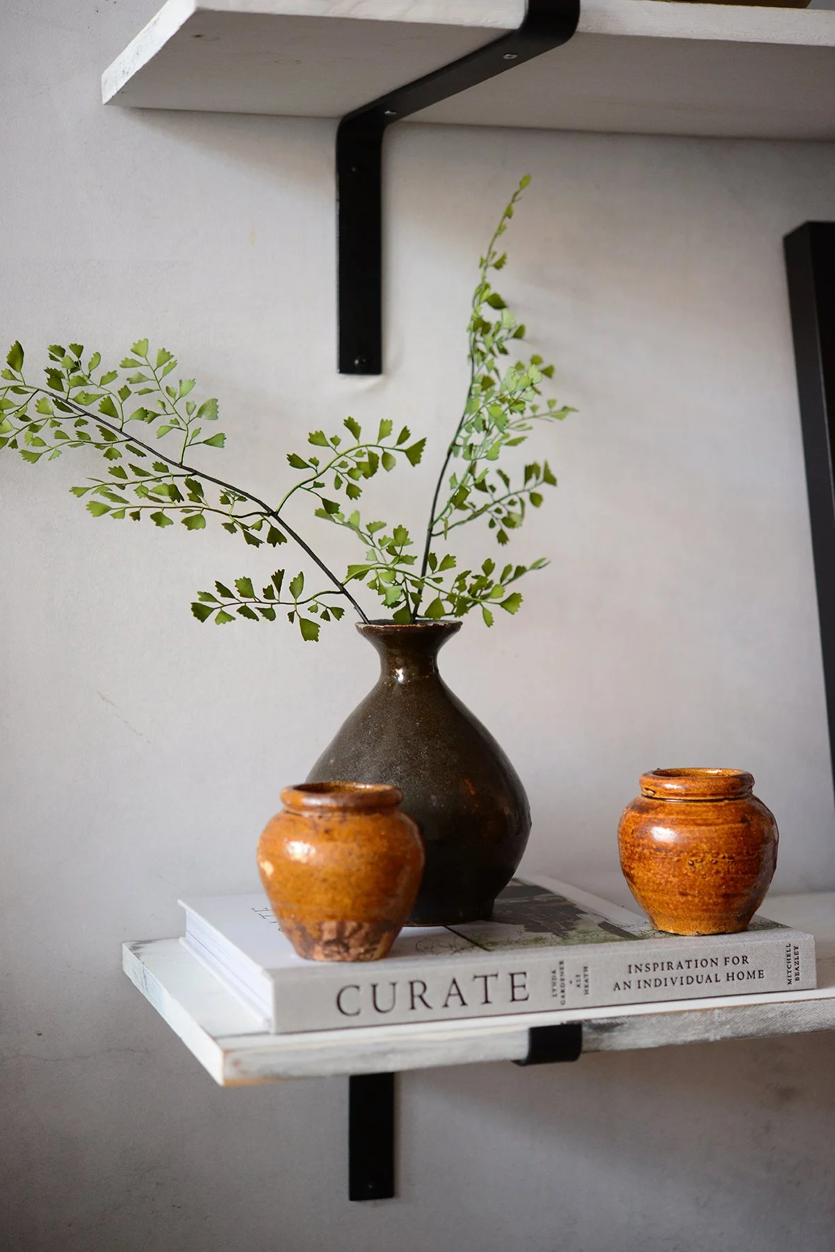 mustard small vintage vase-004.jpg