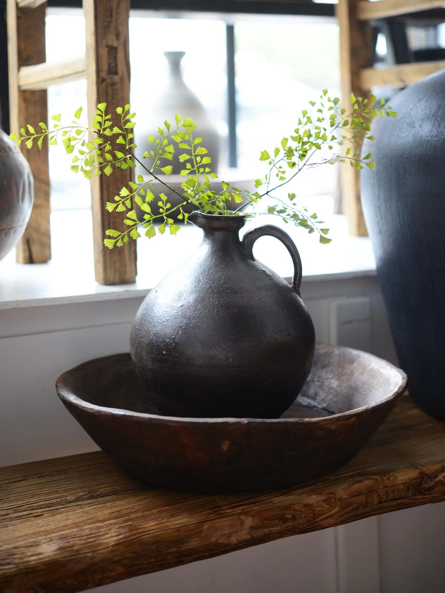 &lsquo;mika&rsquo; 

a current favorite. 🖤

#carefullycurated #homegoods #vintagejug #designwithintention #livebeautiful #liveinspired #whitehillhome