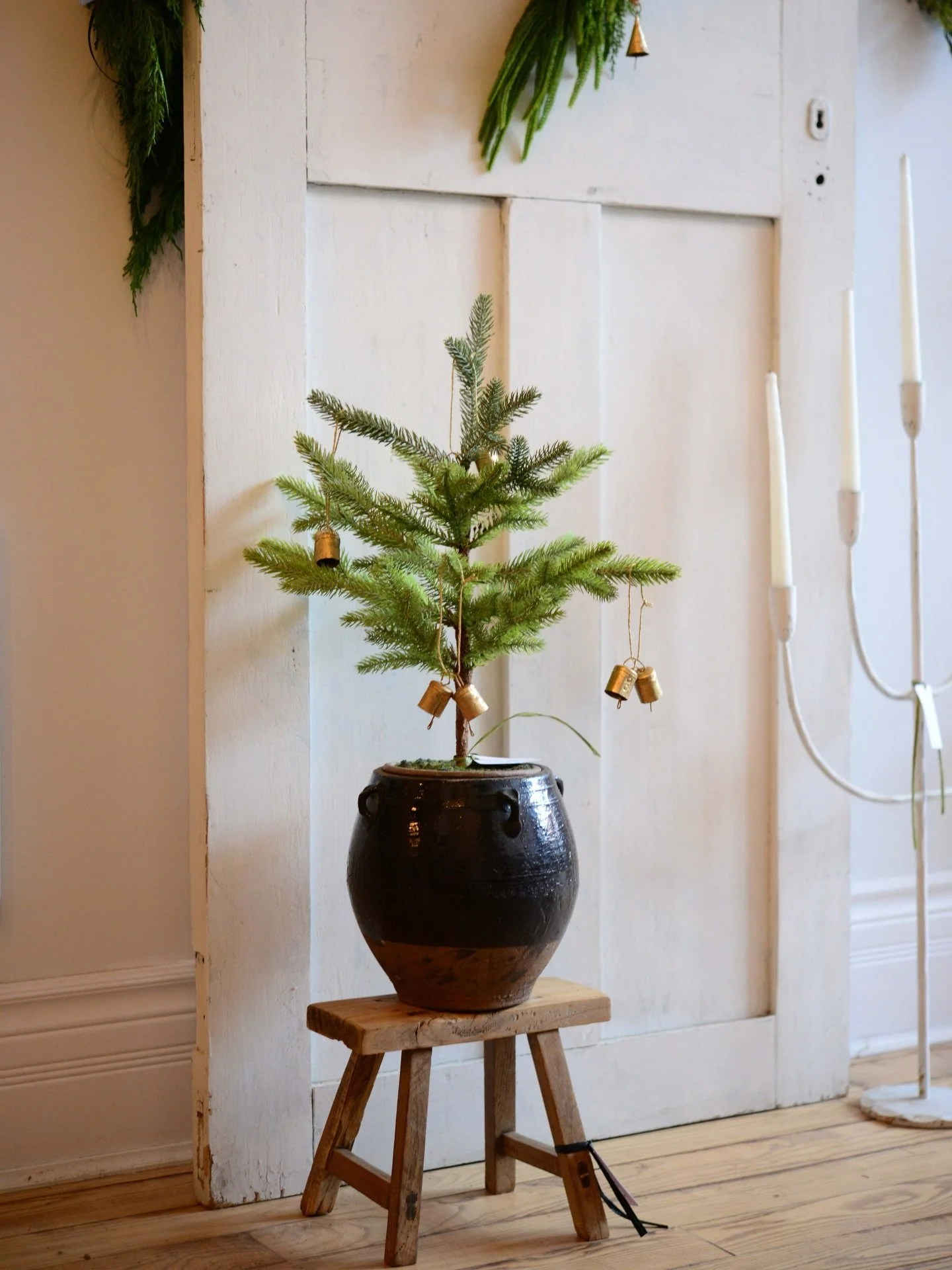 this moment. 🌲

making me wish it was christmas all year long. 🖤🌲🖤

featured here &bull; our 24&rdquo; faux blue spruce scandi tree, &lsquo;dimi&rsquo; vintage pot, &lsquo;petite cloche&rsquo; bell ornaments and &lsquo;kai&rsquo; mini vintage sto