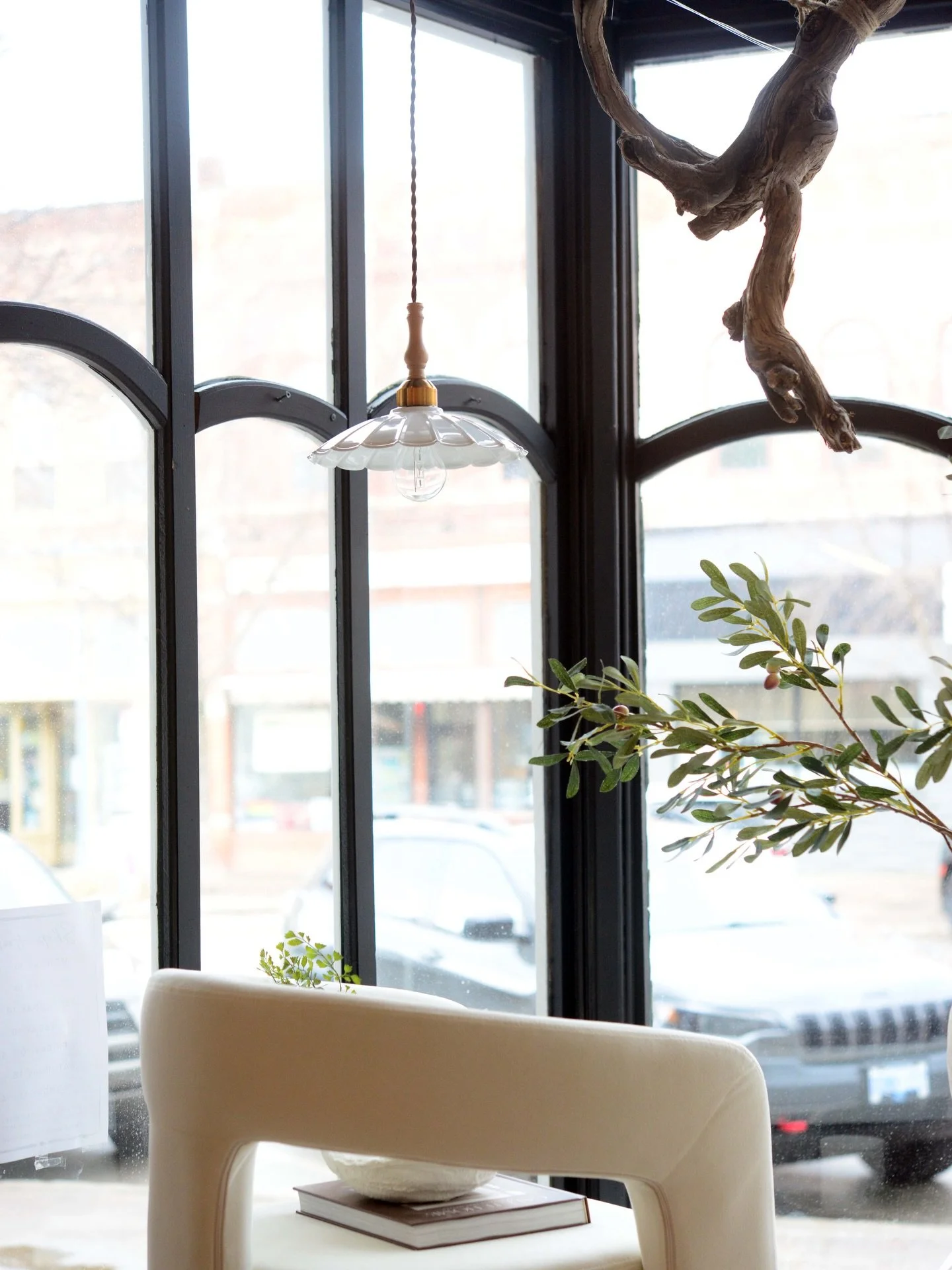 lover of the light. 

lighting is everything. full stop. when interiors aren&rsquo;t flooded with natural light, our go to sources are task + accent, offering soft + intentional results. 

and lighting options are MANY, which is why we custom source 