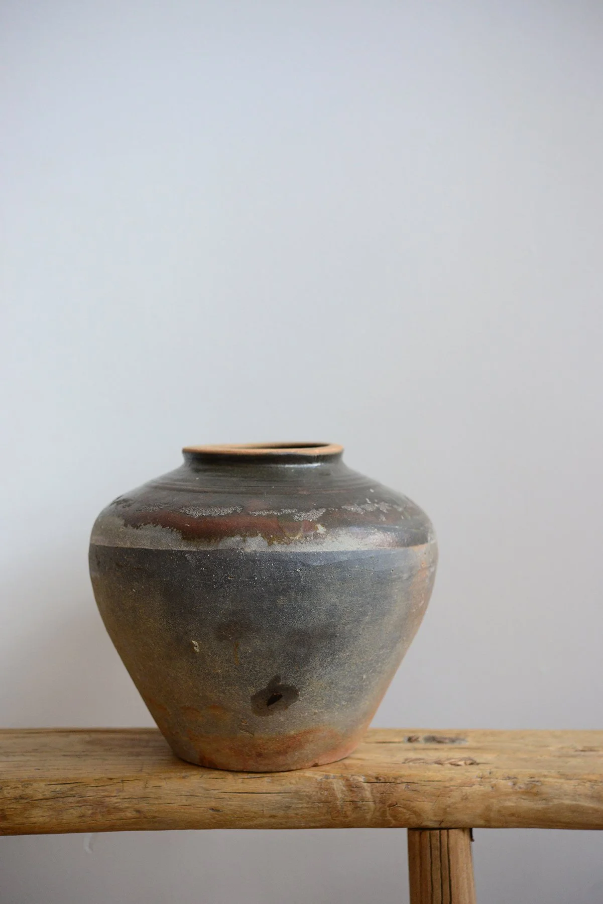 large vintage textured pot2-003.jpg