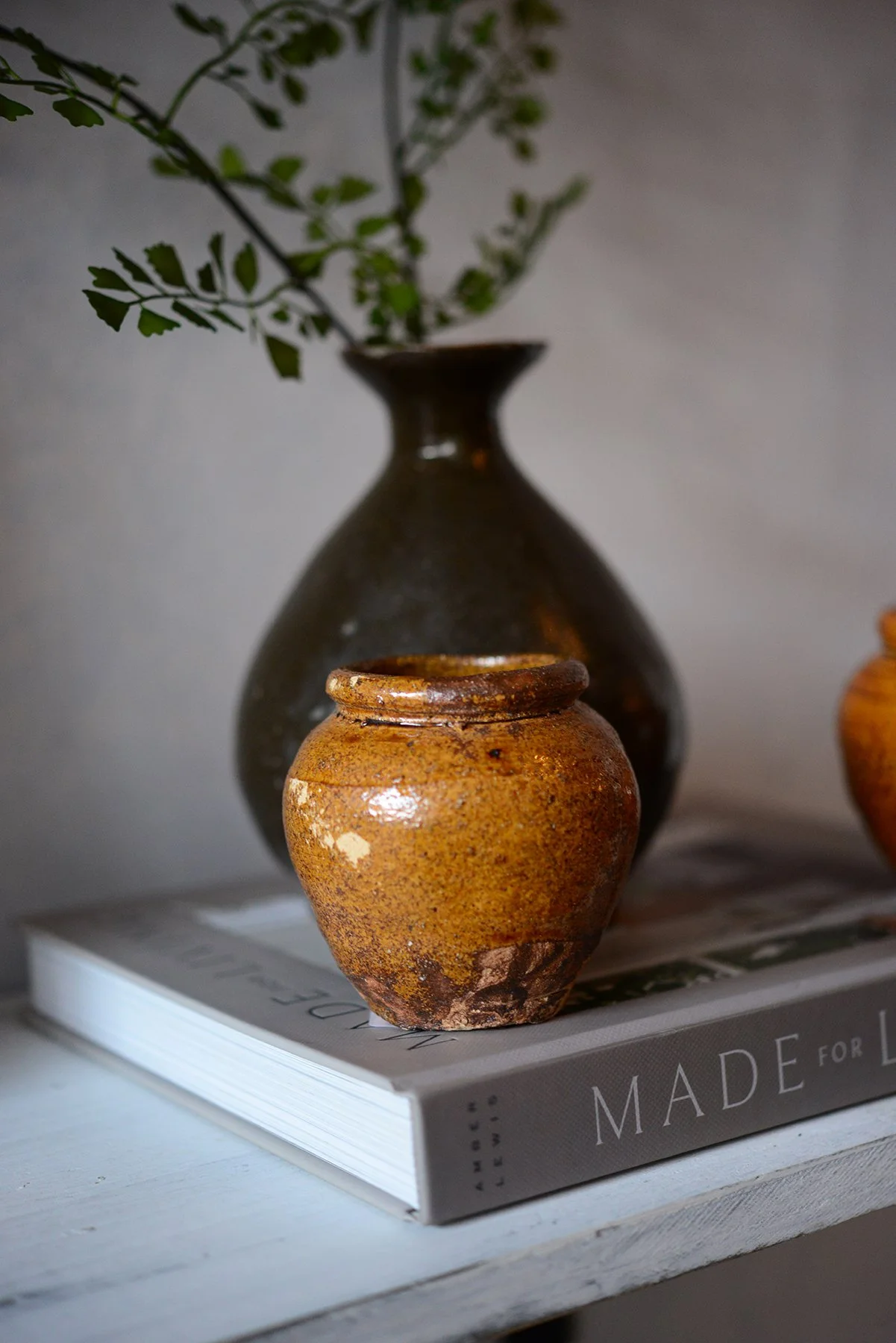 mustard small vintage vase-003.jpg