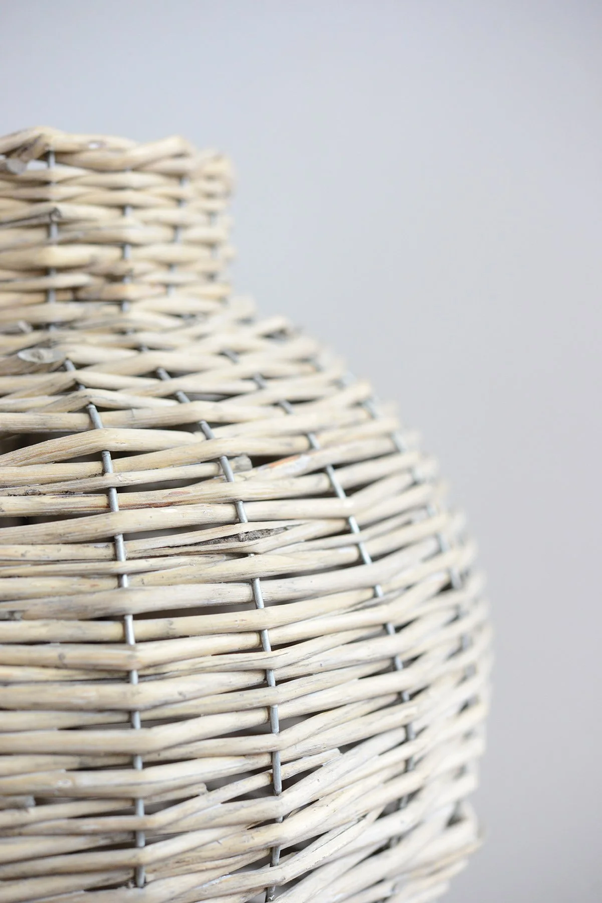 wicker vase 2.jpg