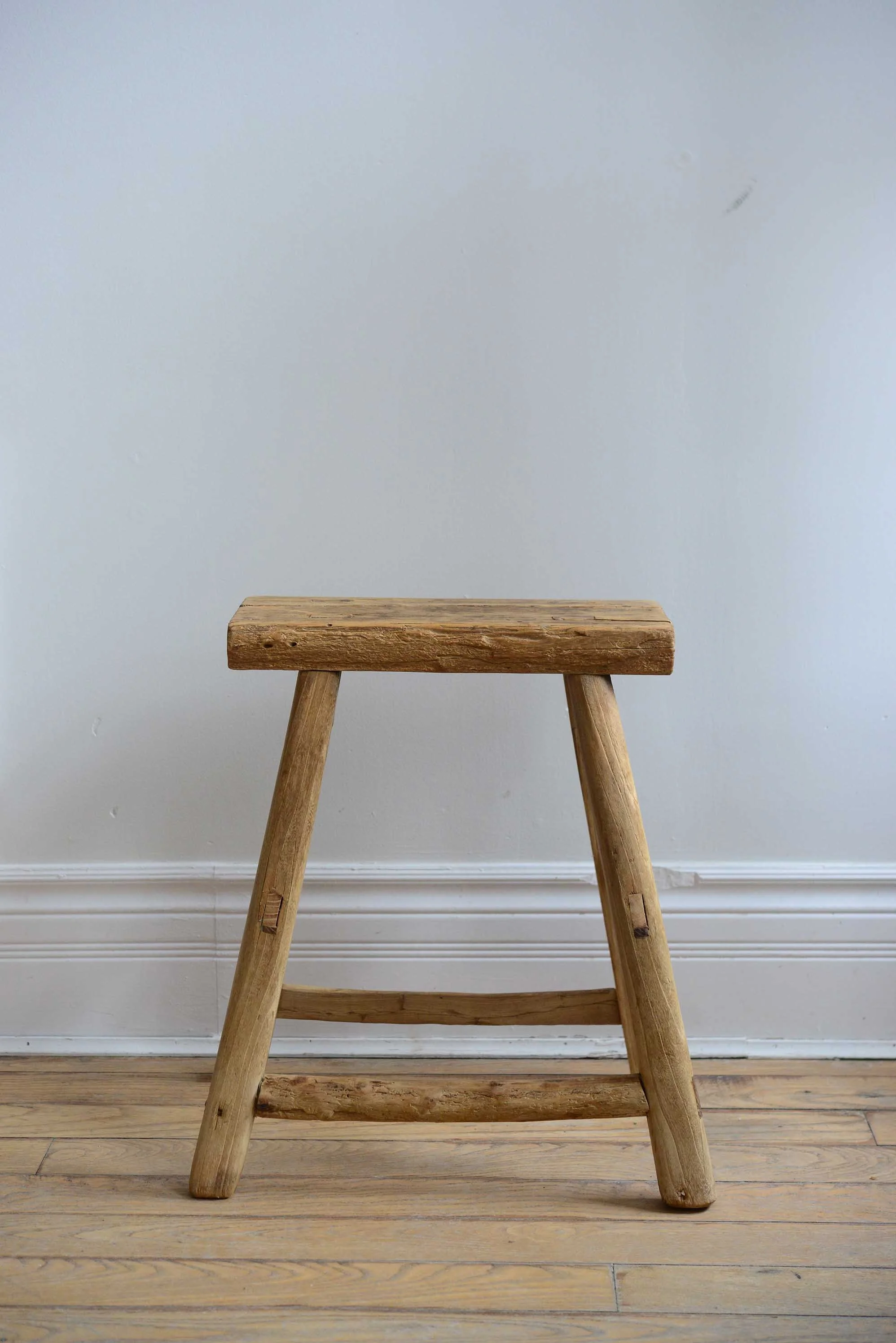 stool 3 pic 1 for web.jpg