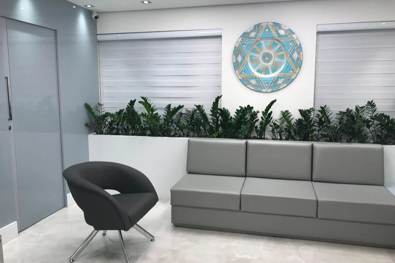 regina-ulhoa-canto-projetos-comerciais-e-consultorios-consultorio-medico-07.jpg
