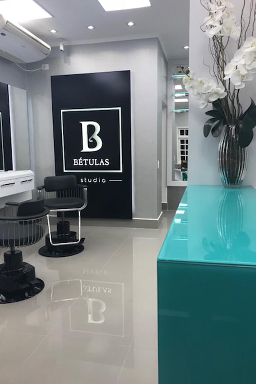 regina-ulhoa-canto-projetos-comerciais-e-consultorios-studio-betulas-alphaville-06.jpg