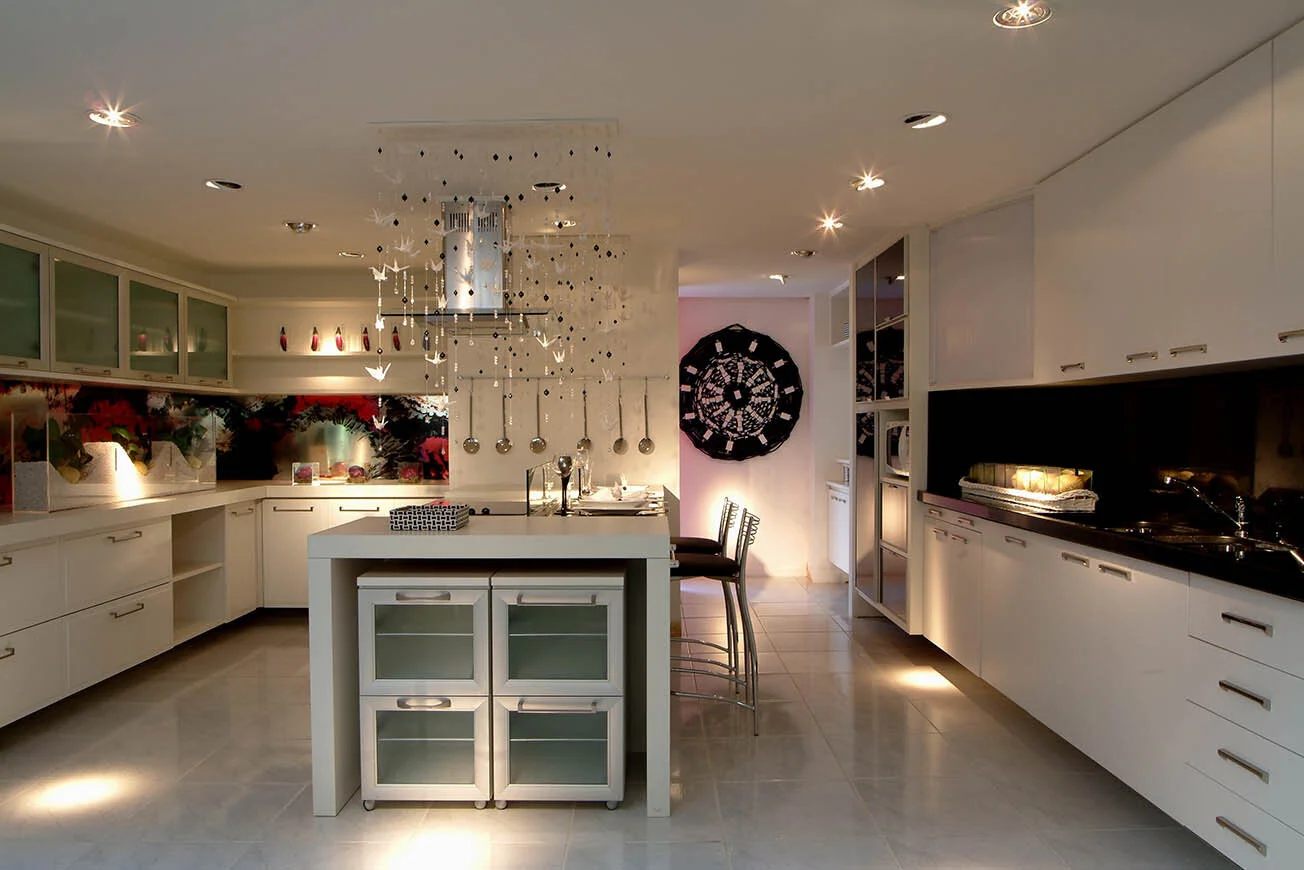 regina-ulhoa-canto-projetos-residenciais-cozinha-01.jpg