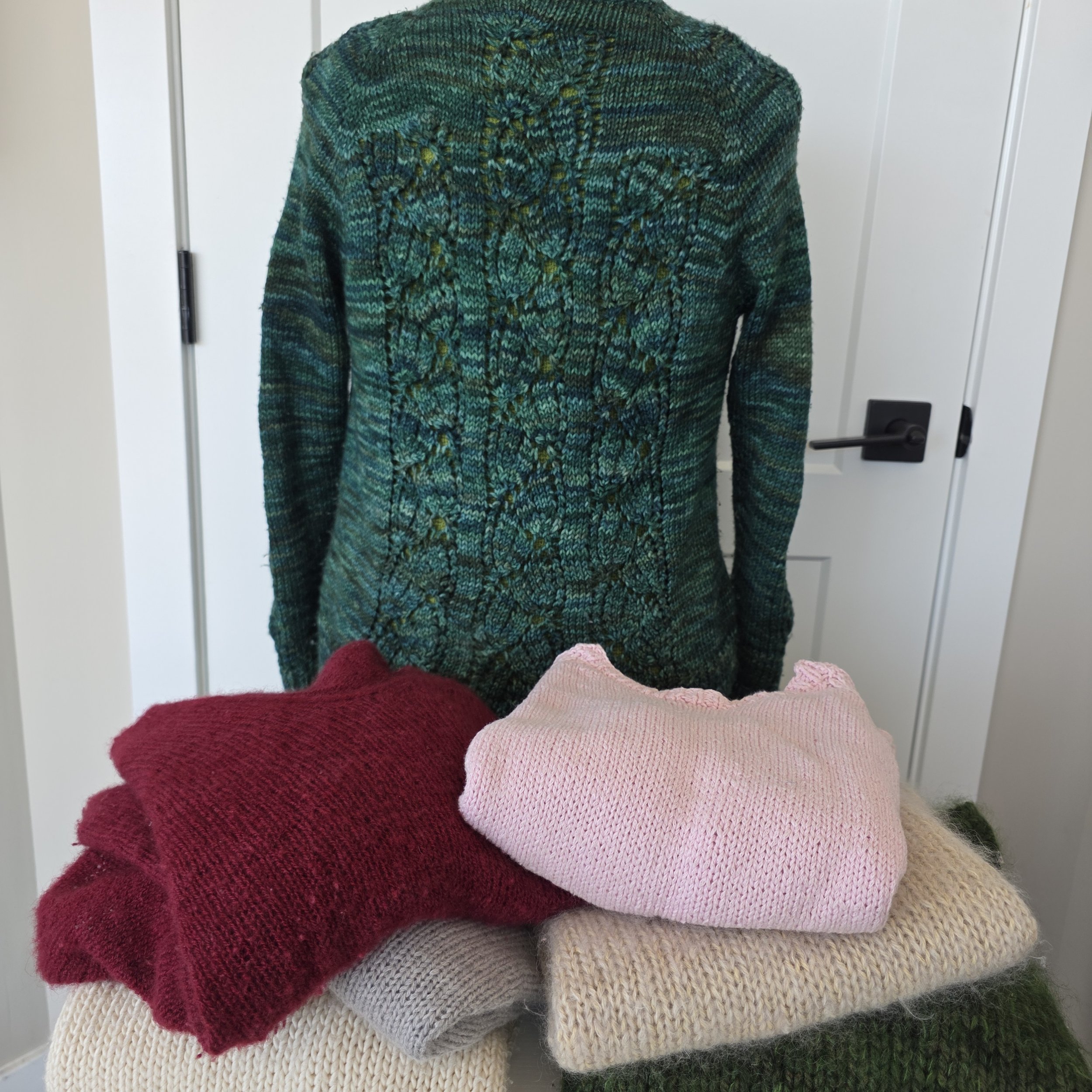 Knit a Raglan Sweater Your Way!