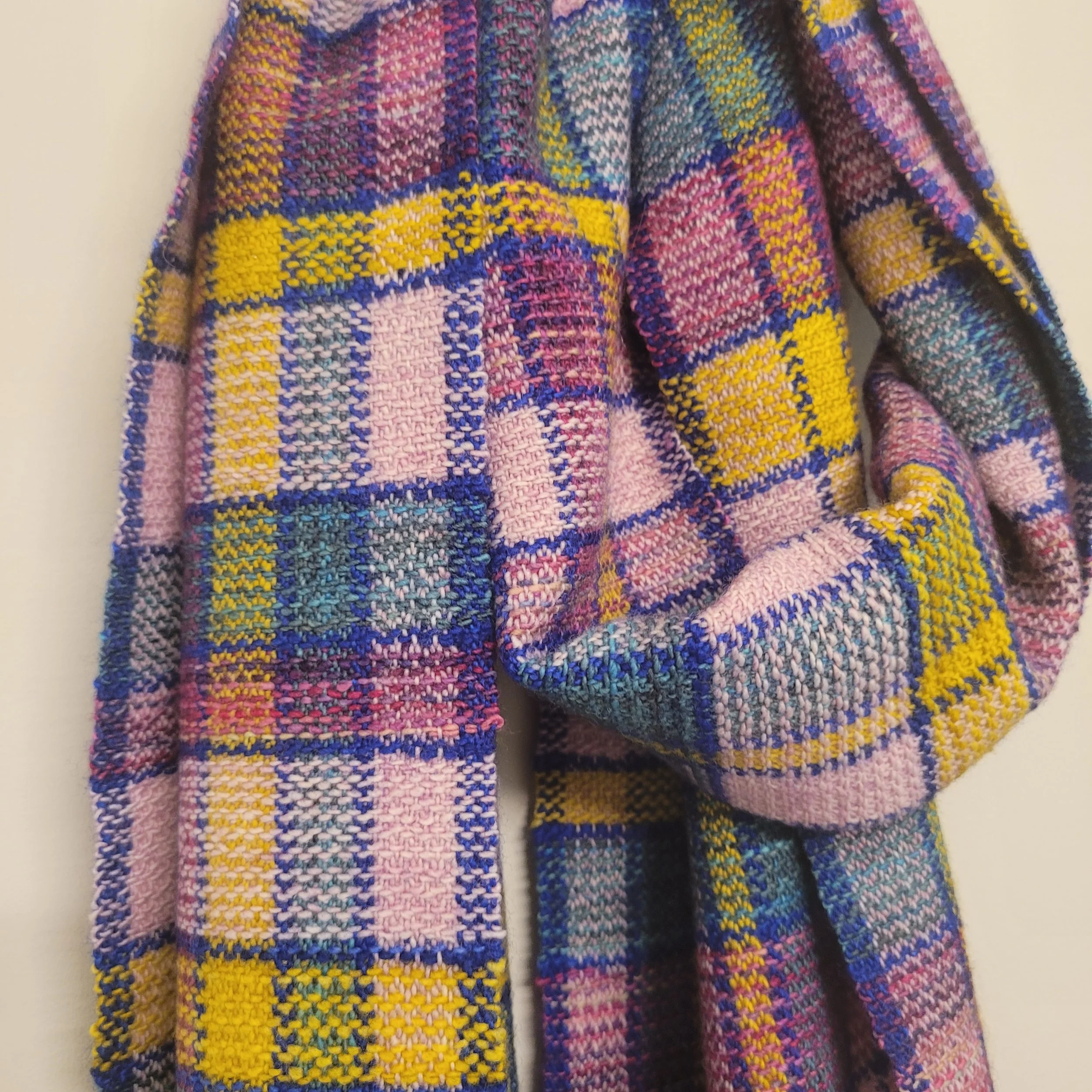 Jewel Scarf - A two-heddle Rigid Heddle Scarf Pattern