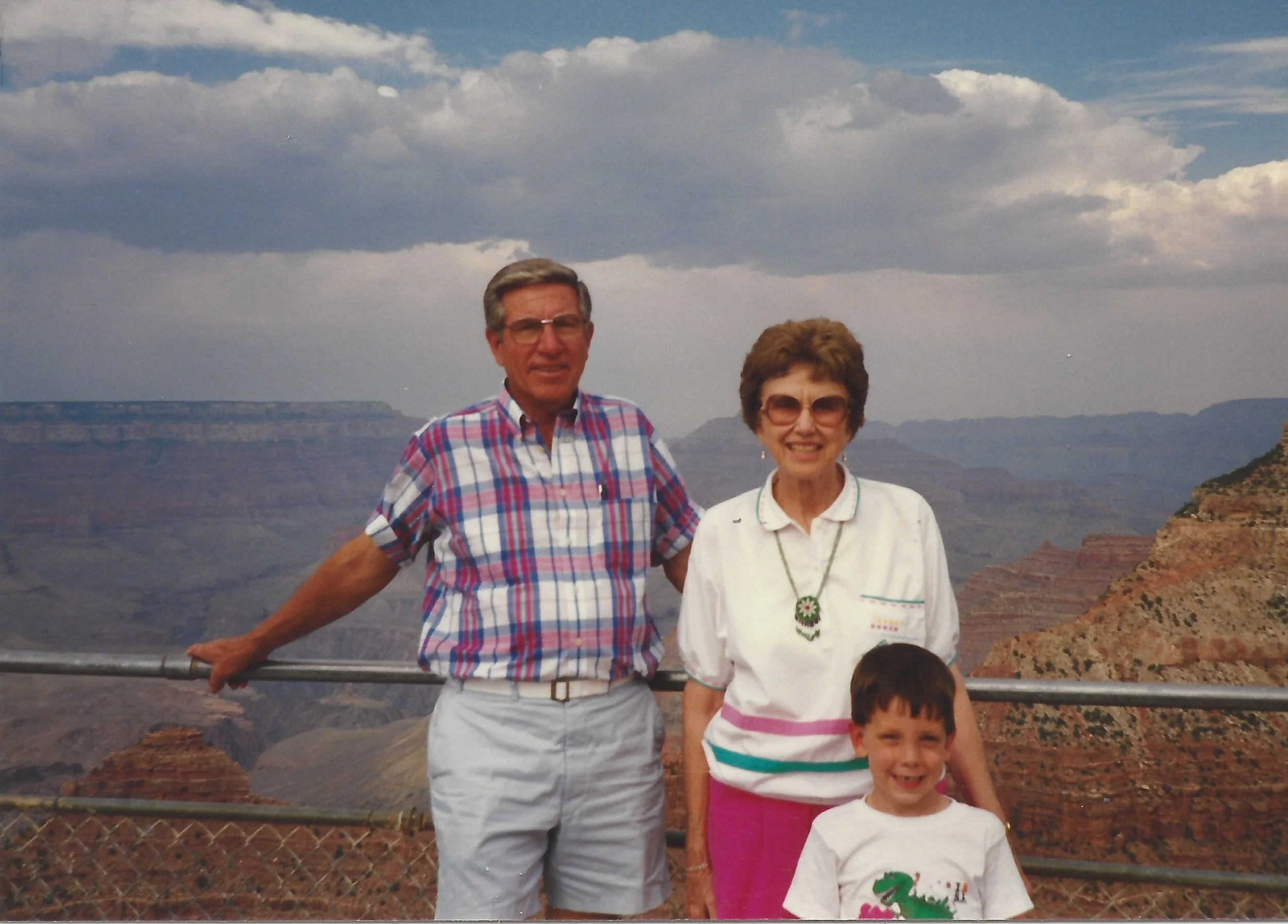 mo and pop-grand canyon.jpg