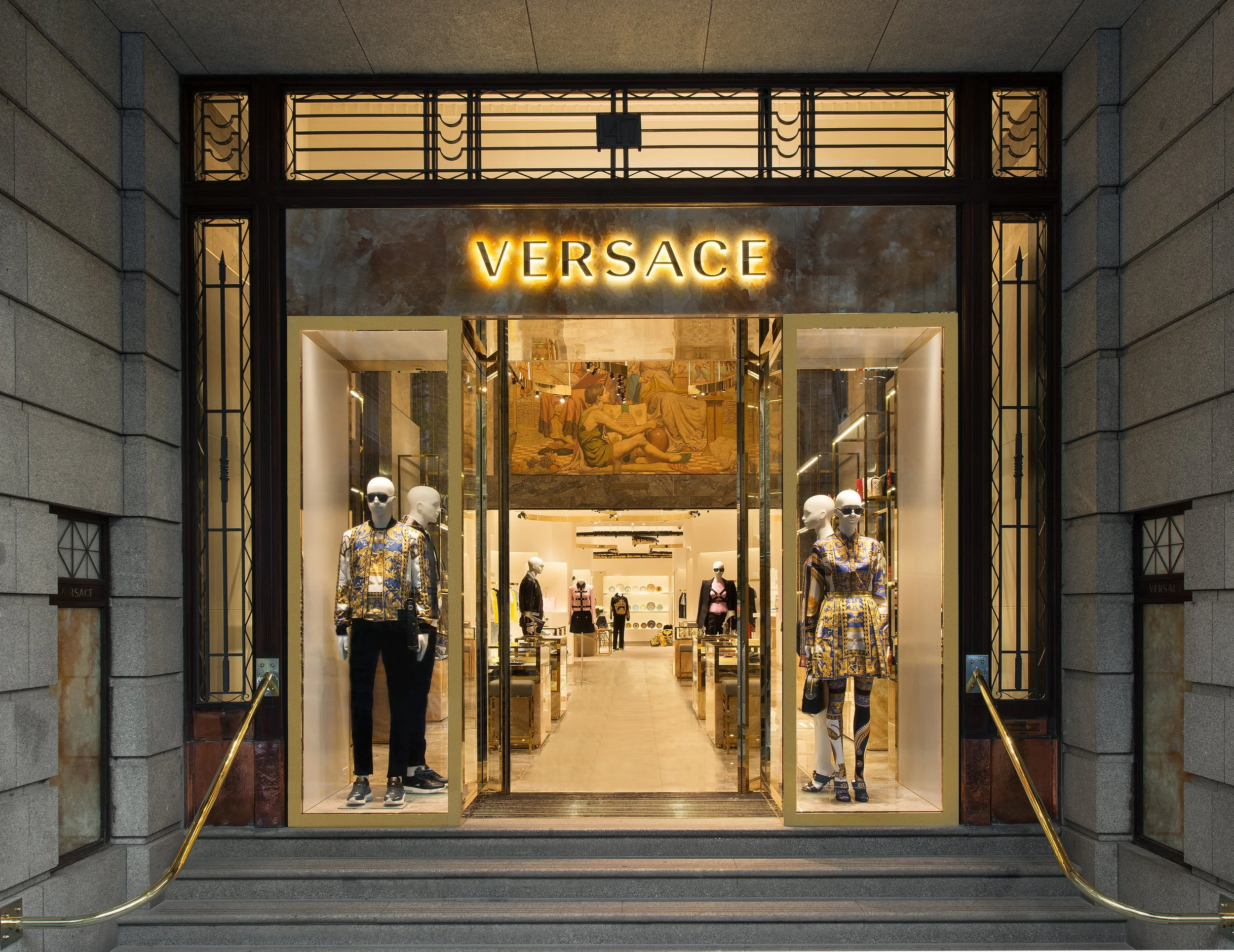 Versace.jpg