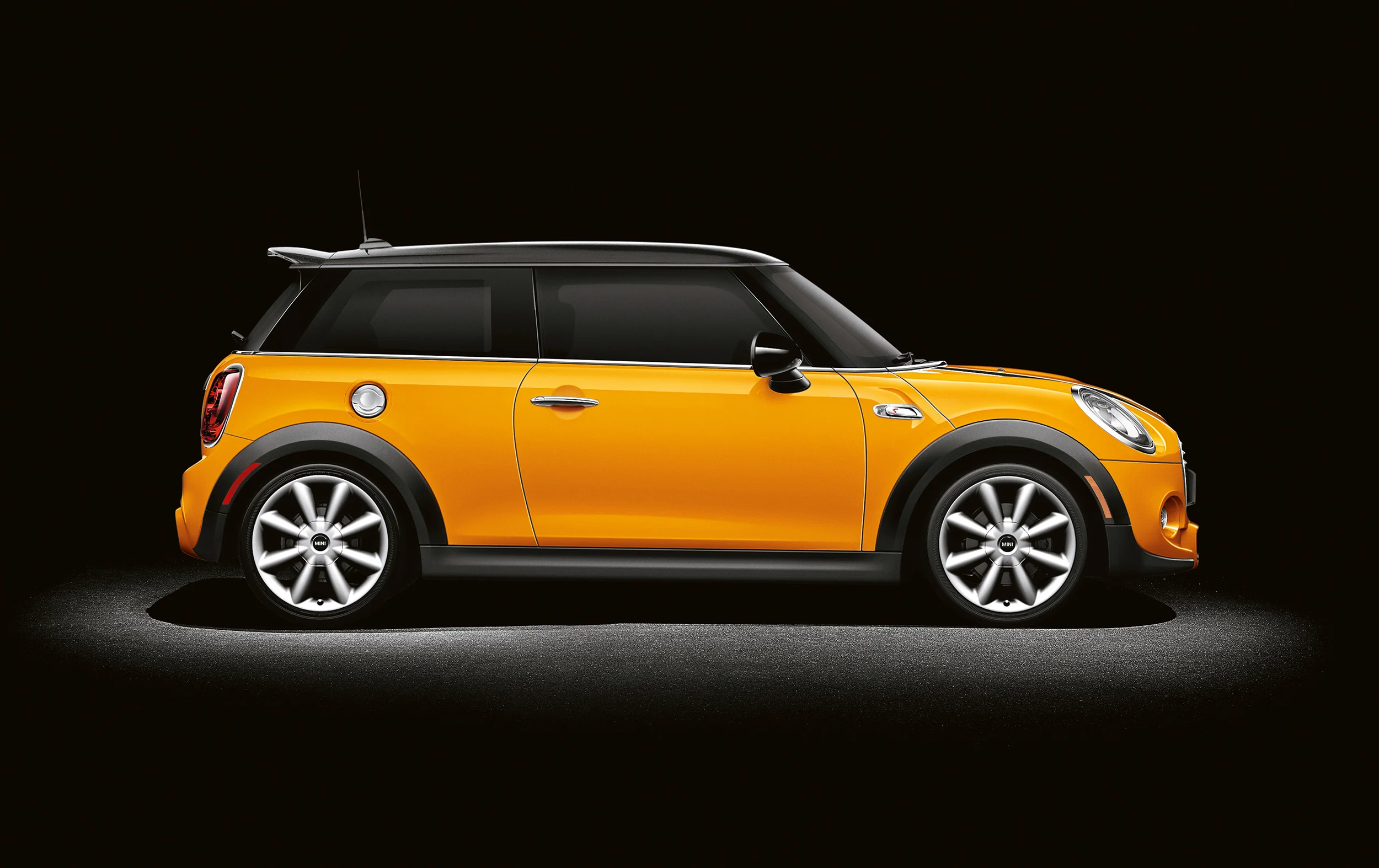MINI_05.jpg