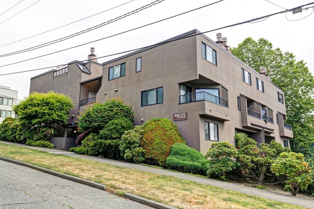Skyline Place/Queen Anne - RENTED